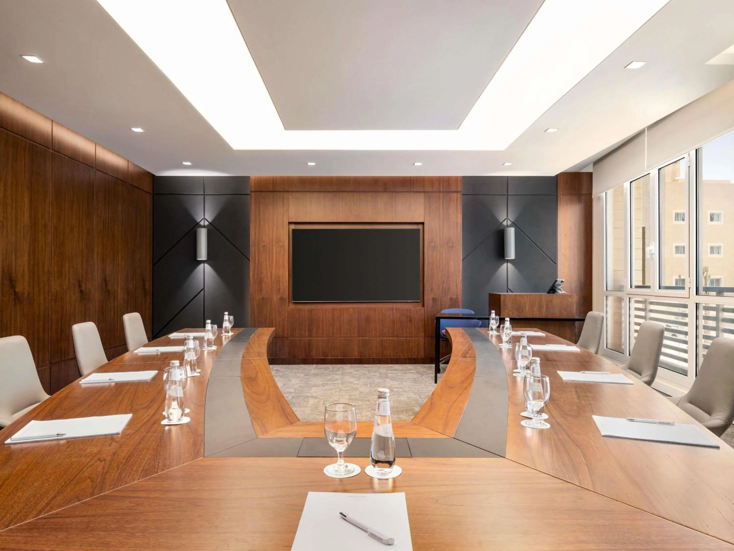 Meeting/conference room in Mercure Riyadh Al Anoud