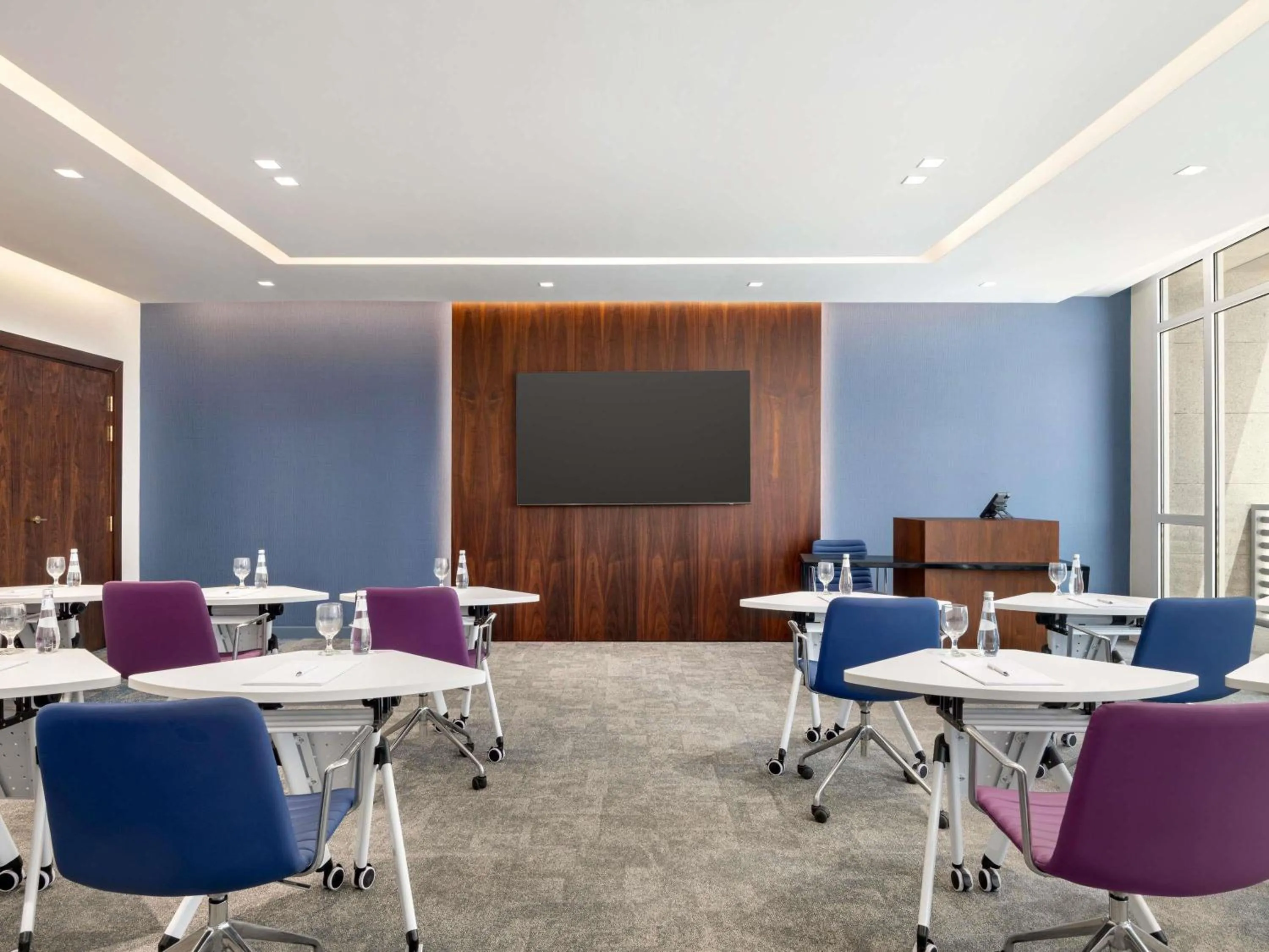 Meeting/conference room in Mercure Riyadh Al Anoud