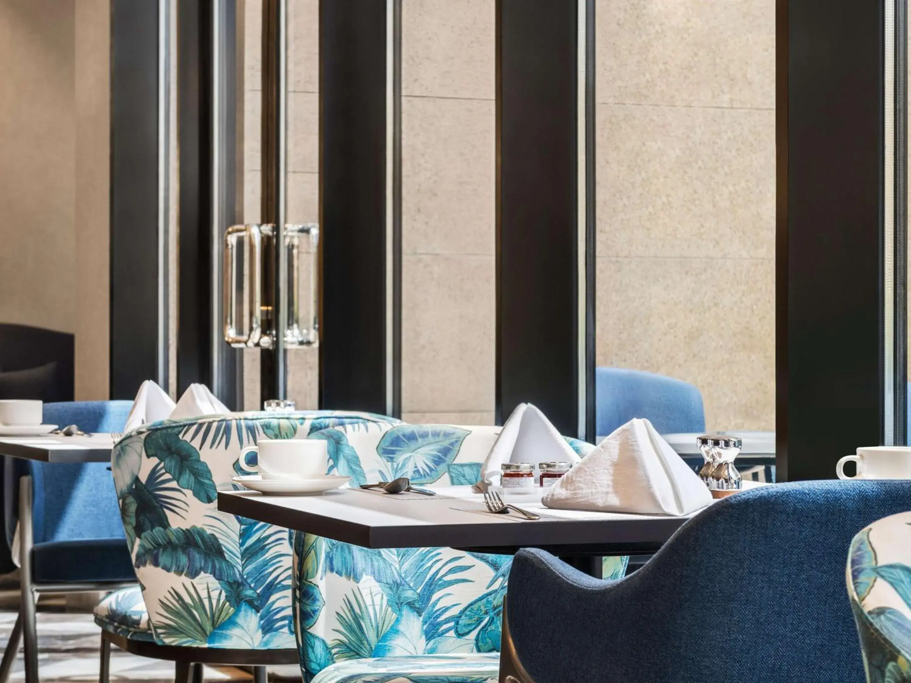 Restaurant/places to eat in Mercure Riyadh Al Anoud Restaurant/places to eat in Mercure Riyadh Al Anoud