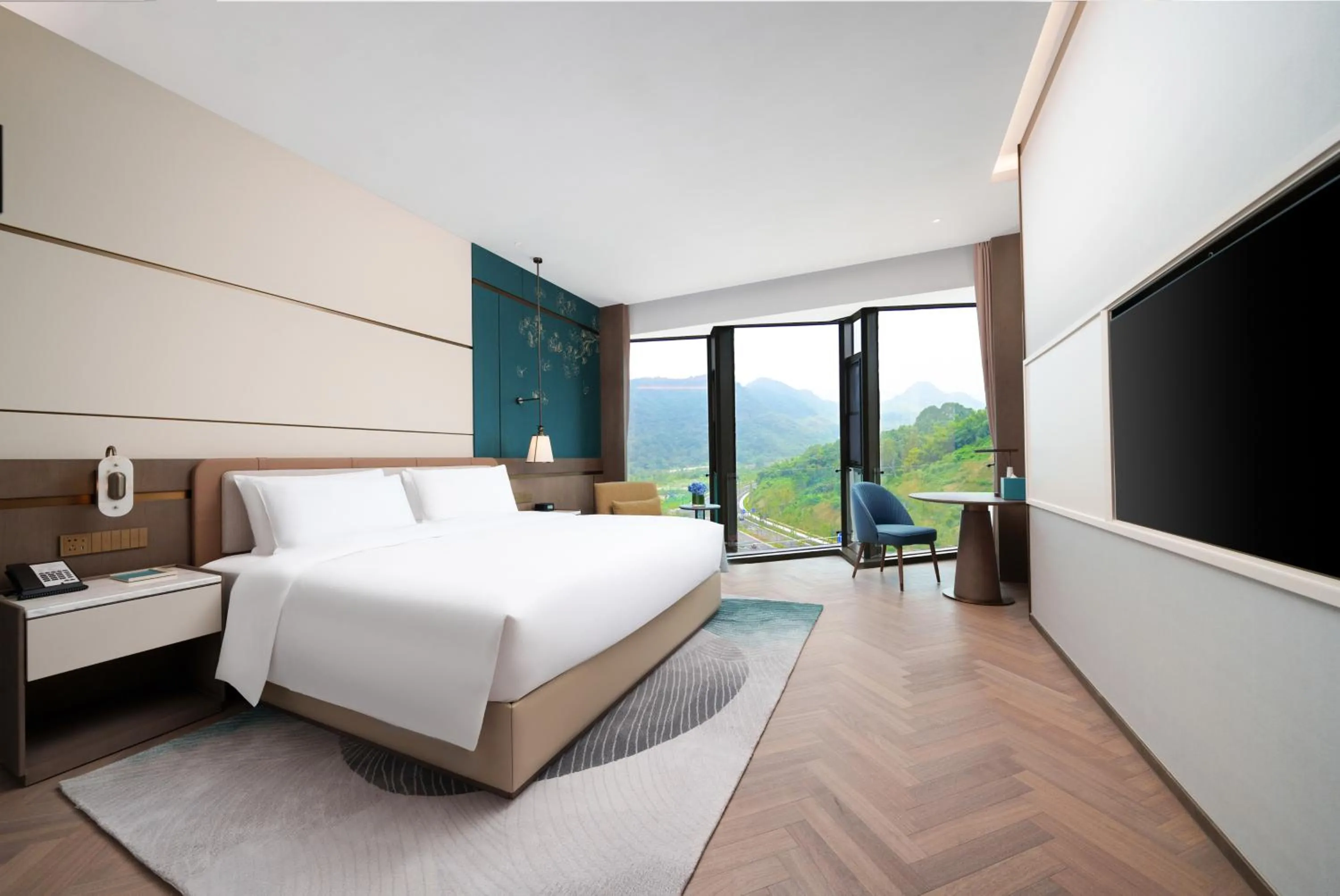 Bed in Grand Mercure Hangzhou Qingshan Lake