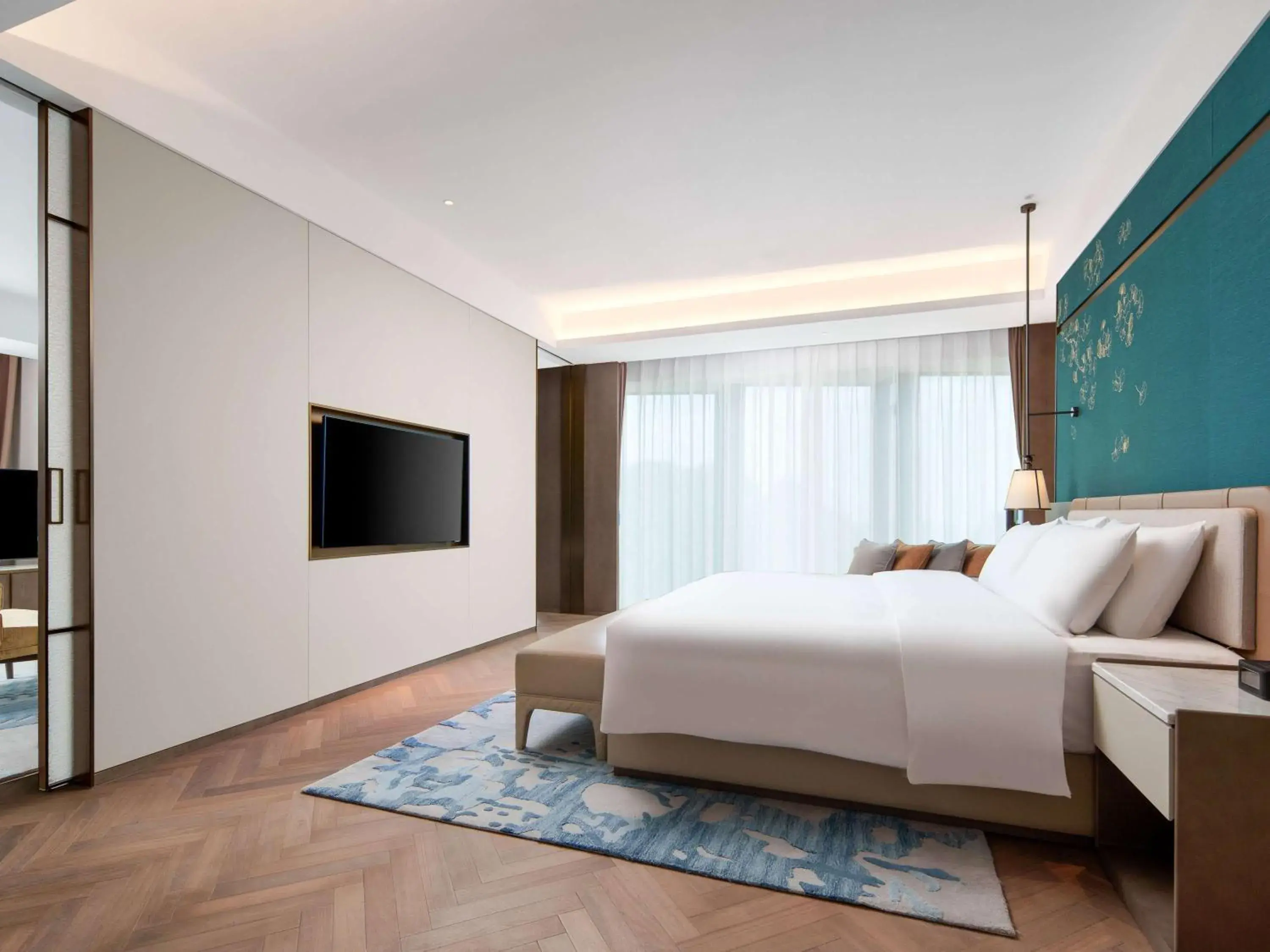 Bedroom, Bed in Grand Mercure Hangzhou Qingshan Lake Bedroom, Bed in Grand Mercure Hangzhou Qingshan Lake