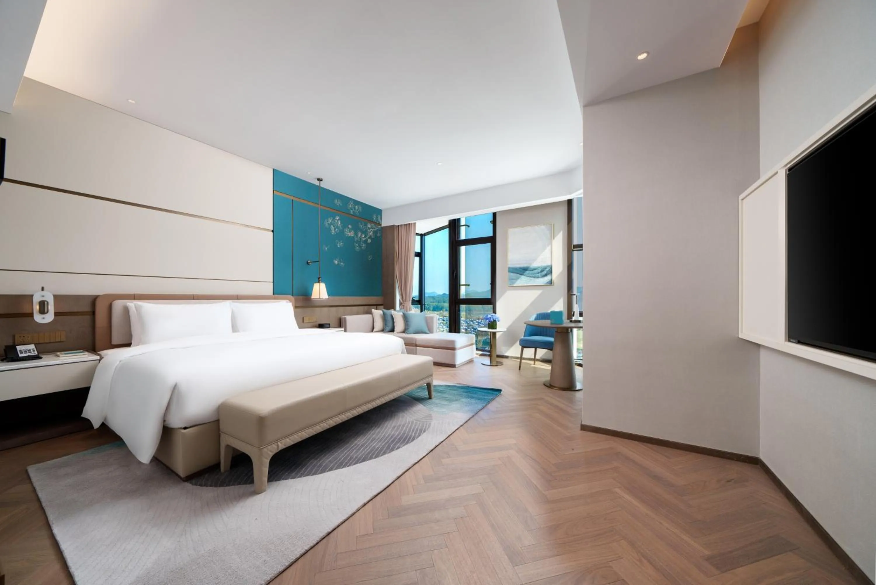 Bedroom, Bed in Grand Mercure Hangzhou Qingshan Lake