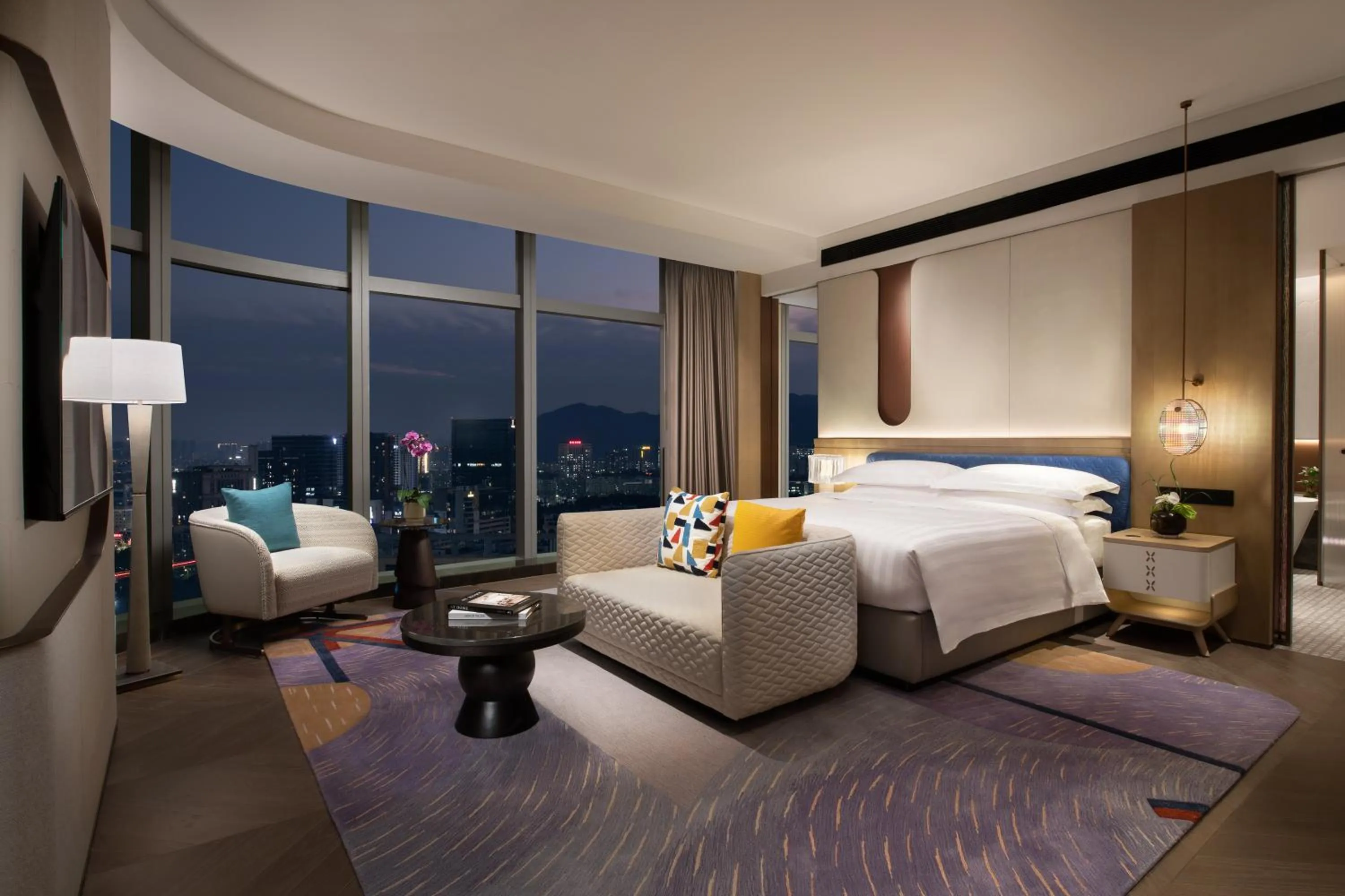 Bed in Fashion Town Hotel Shenzhen MGallery Collection