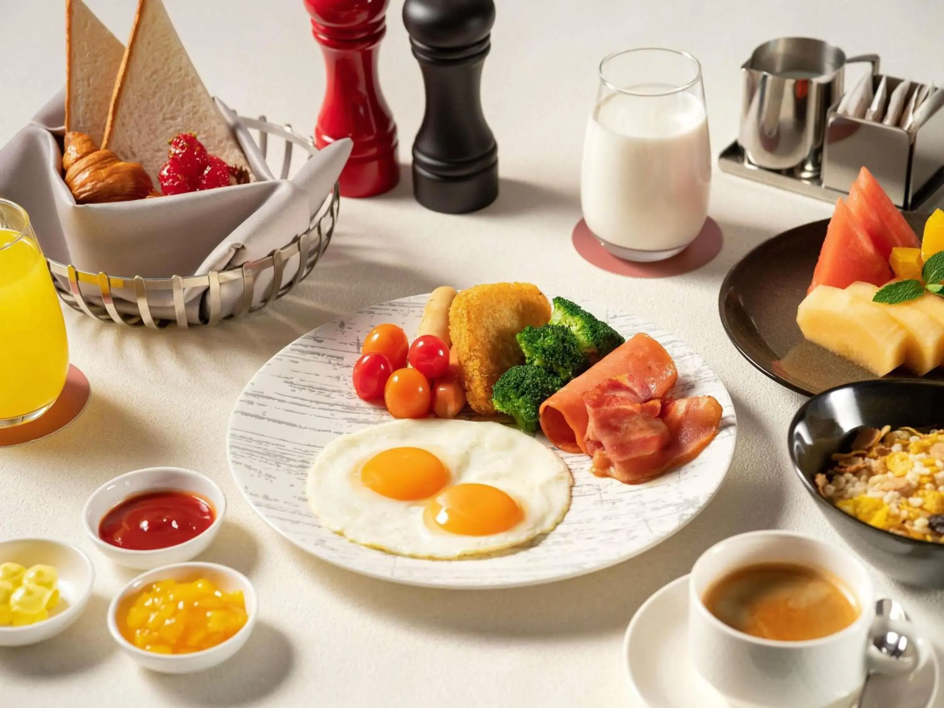 Breakfast in Fashion Town Hotel Shenzhen MGallery Collection Breakfast in Fashion Town Hotel Shenzhen MGallery Collection