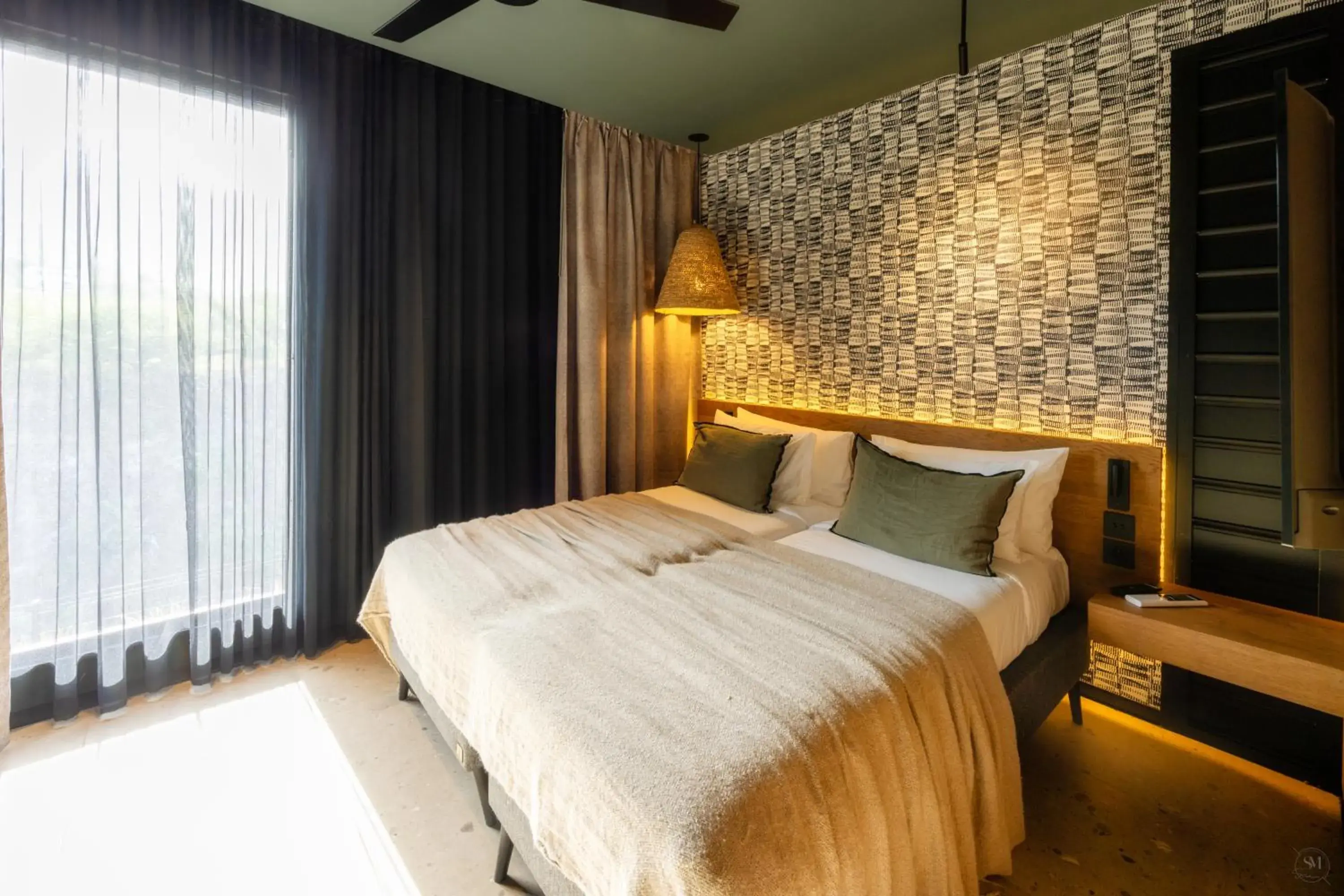 Bedroom, Bed in Wood Hôtel & Spa Bedroom, Bed in Wood Hôtel & Spa