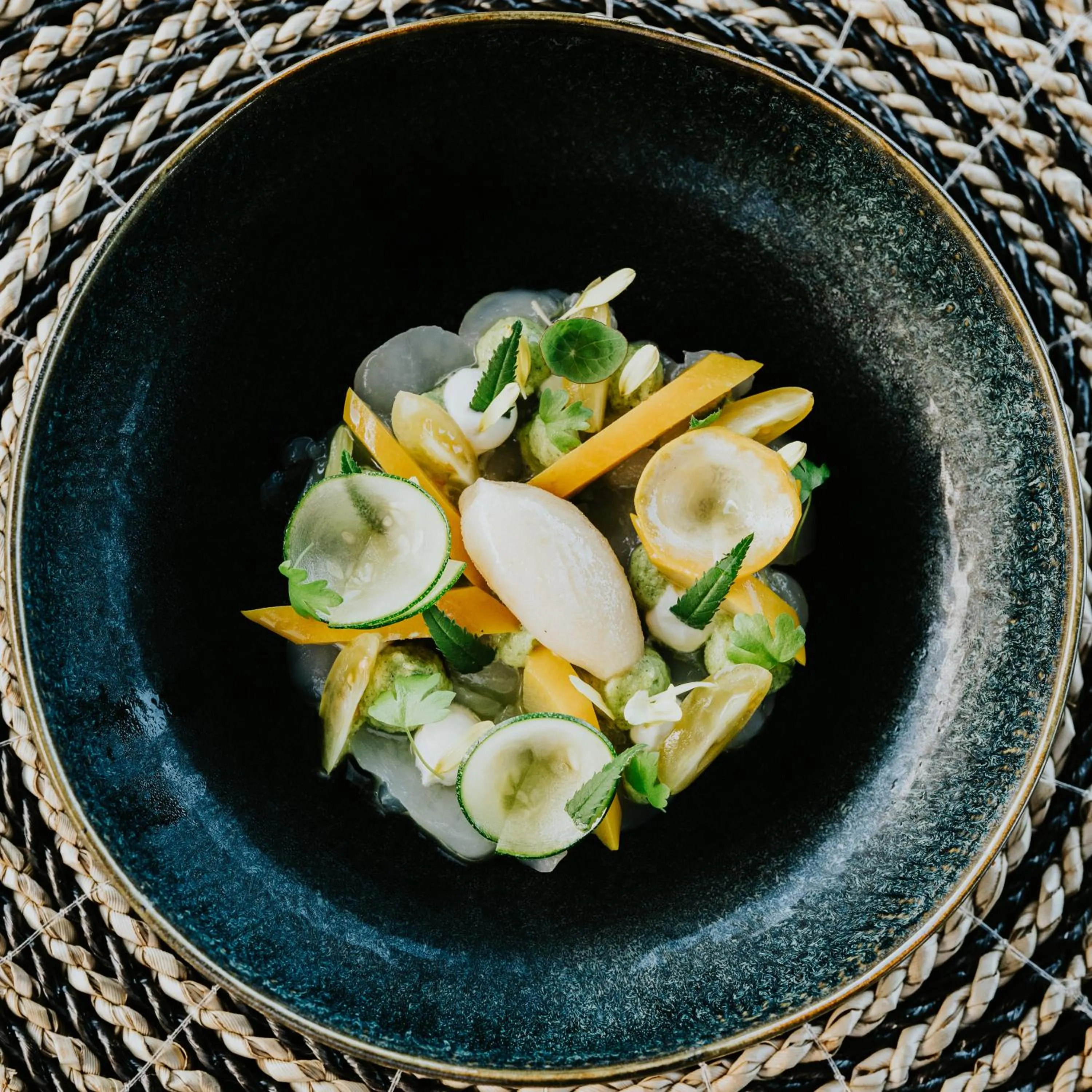 Restaurant/places to eat in Wood Hôtel & Spa