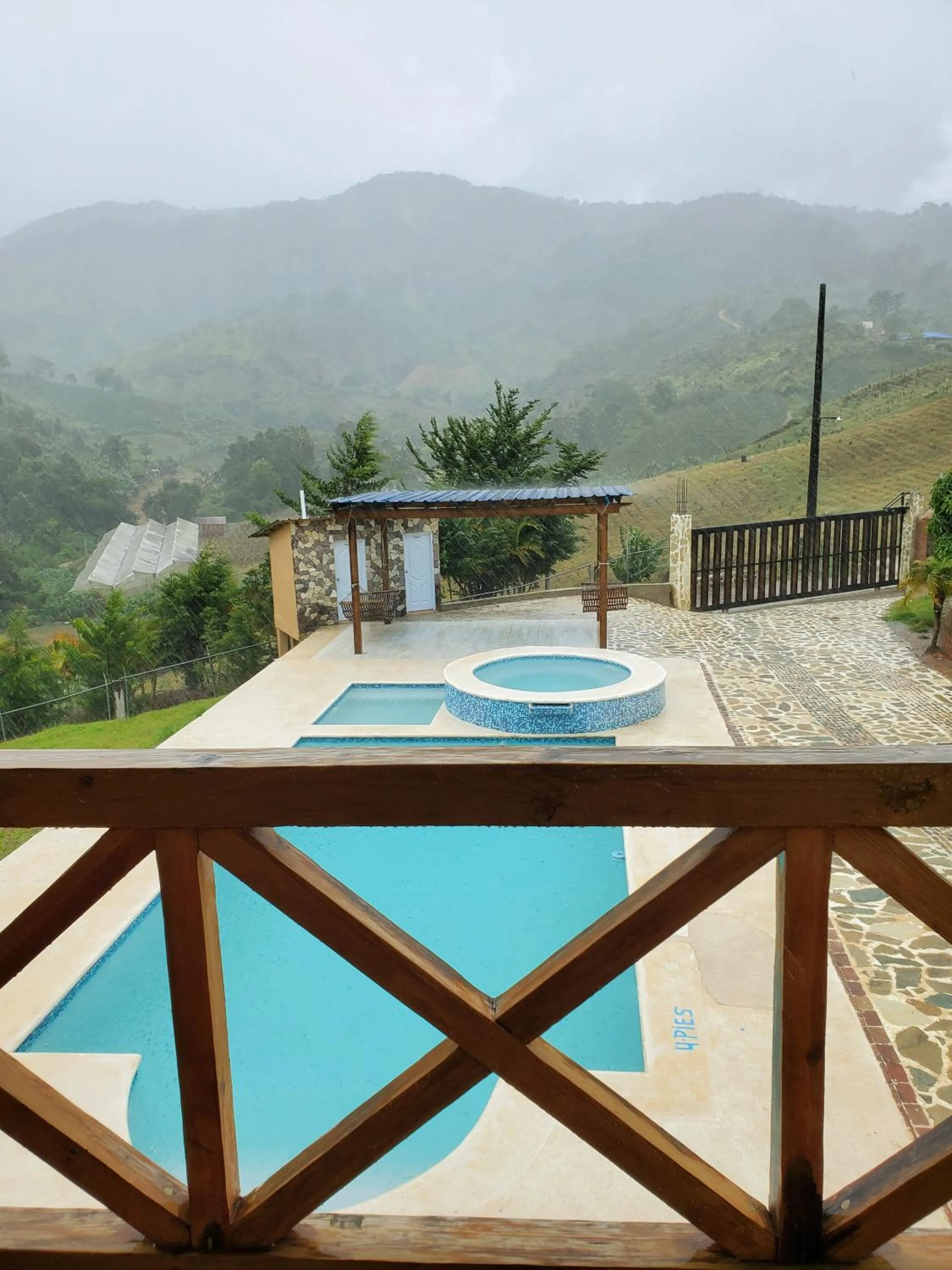 Pool view in Villas Las Neblinas