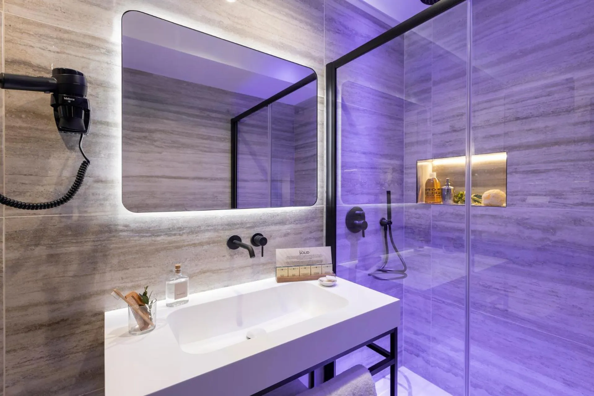 Shower in Adoro Hotel