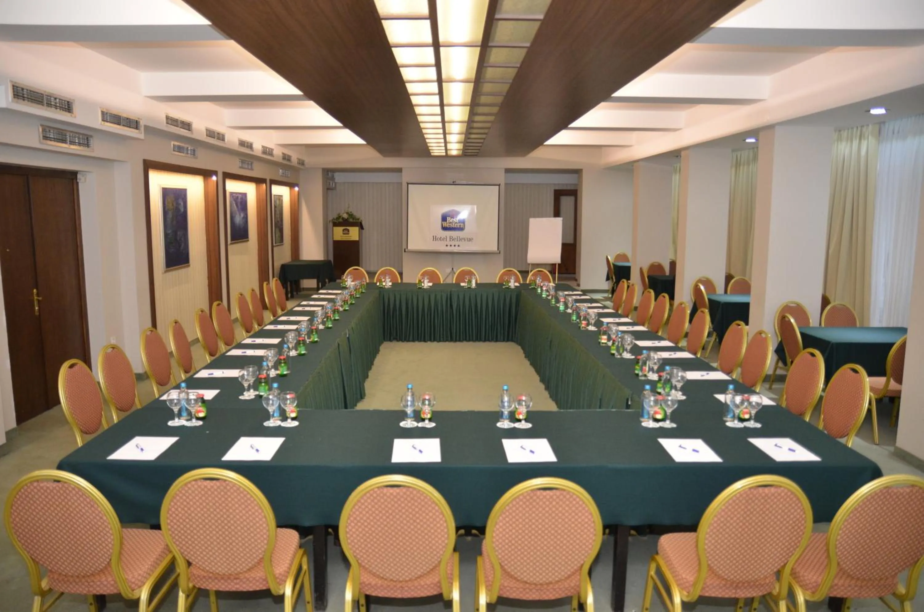 Business facilities in Hotel Bellevue