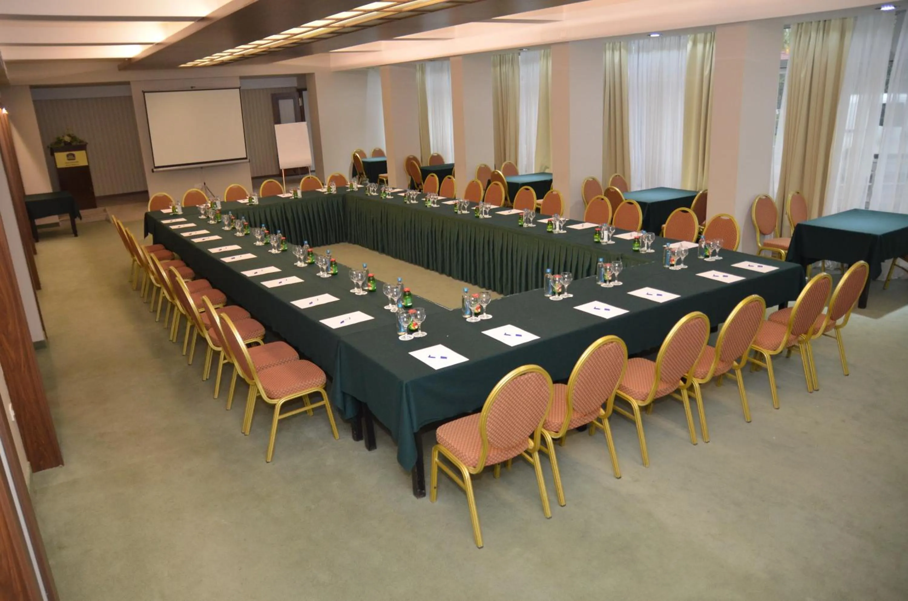 Business facilities in Hotel Bellevue