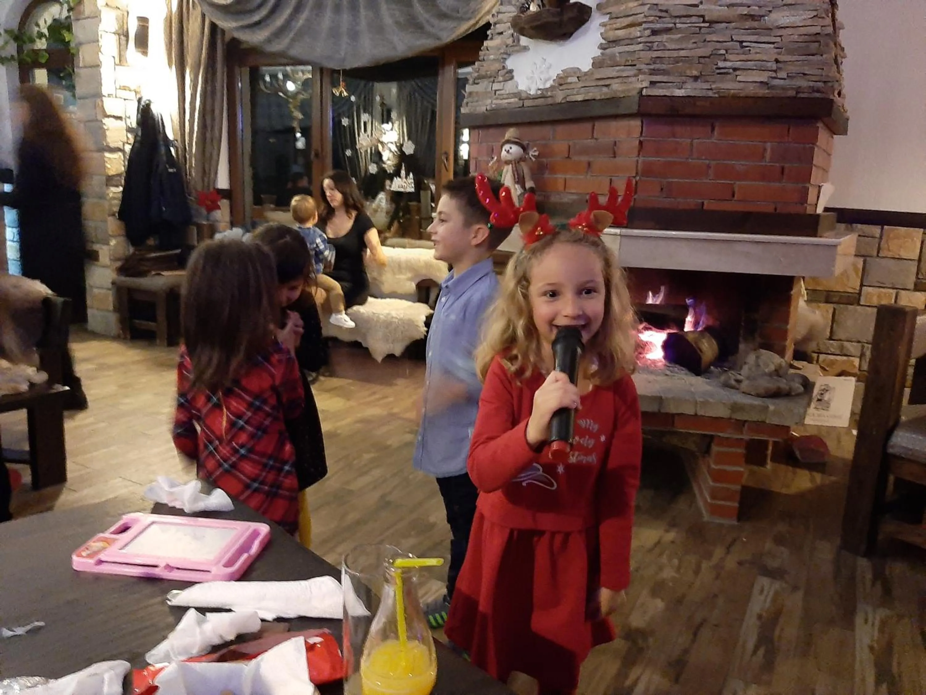 Restaurant/places to eat in Horlog Castle