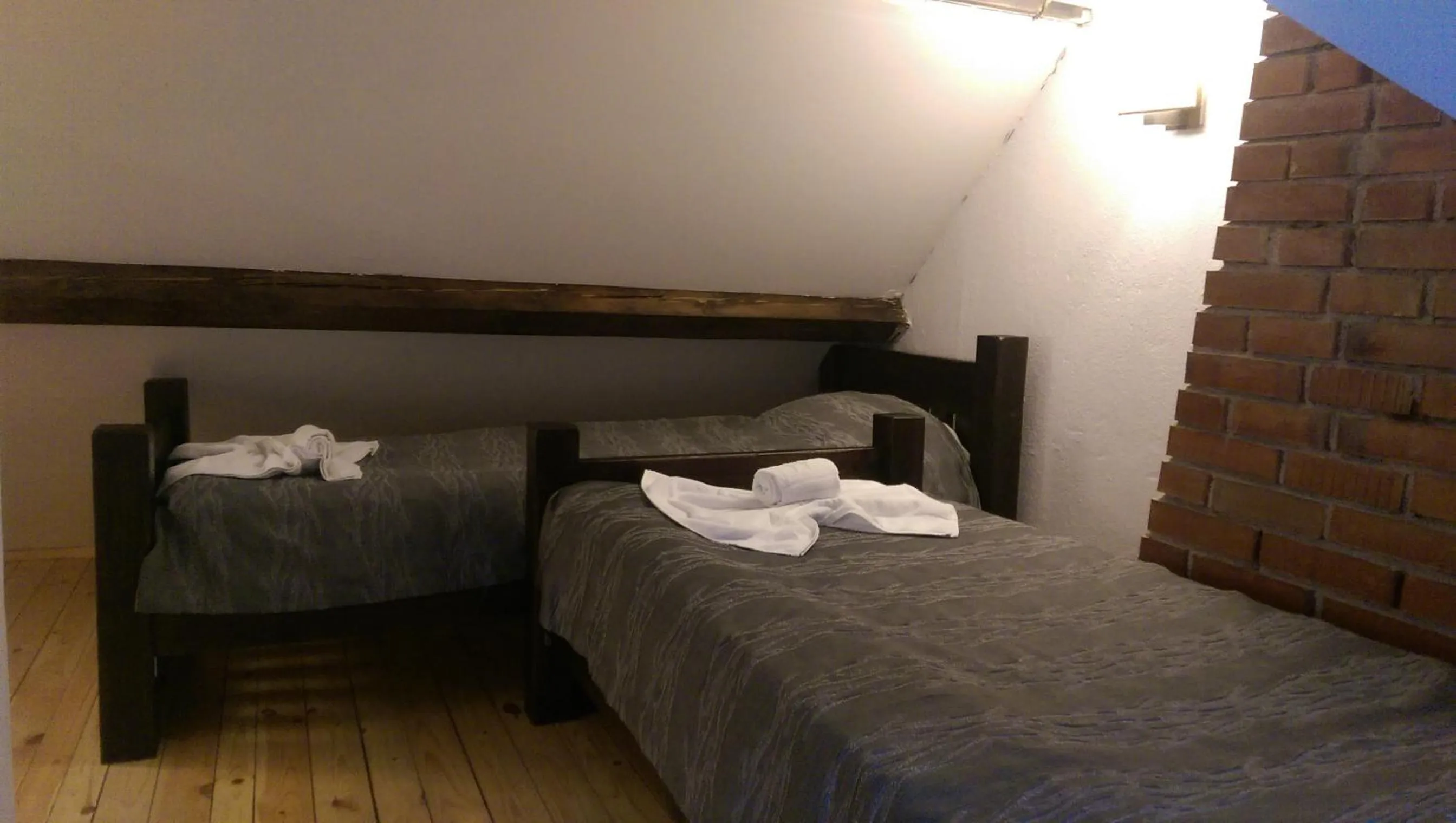 Photo of the whole room, Bed in Horlog Castle