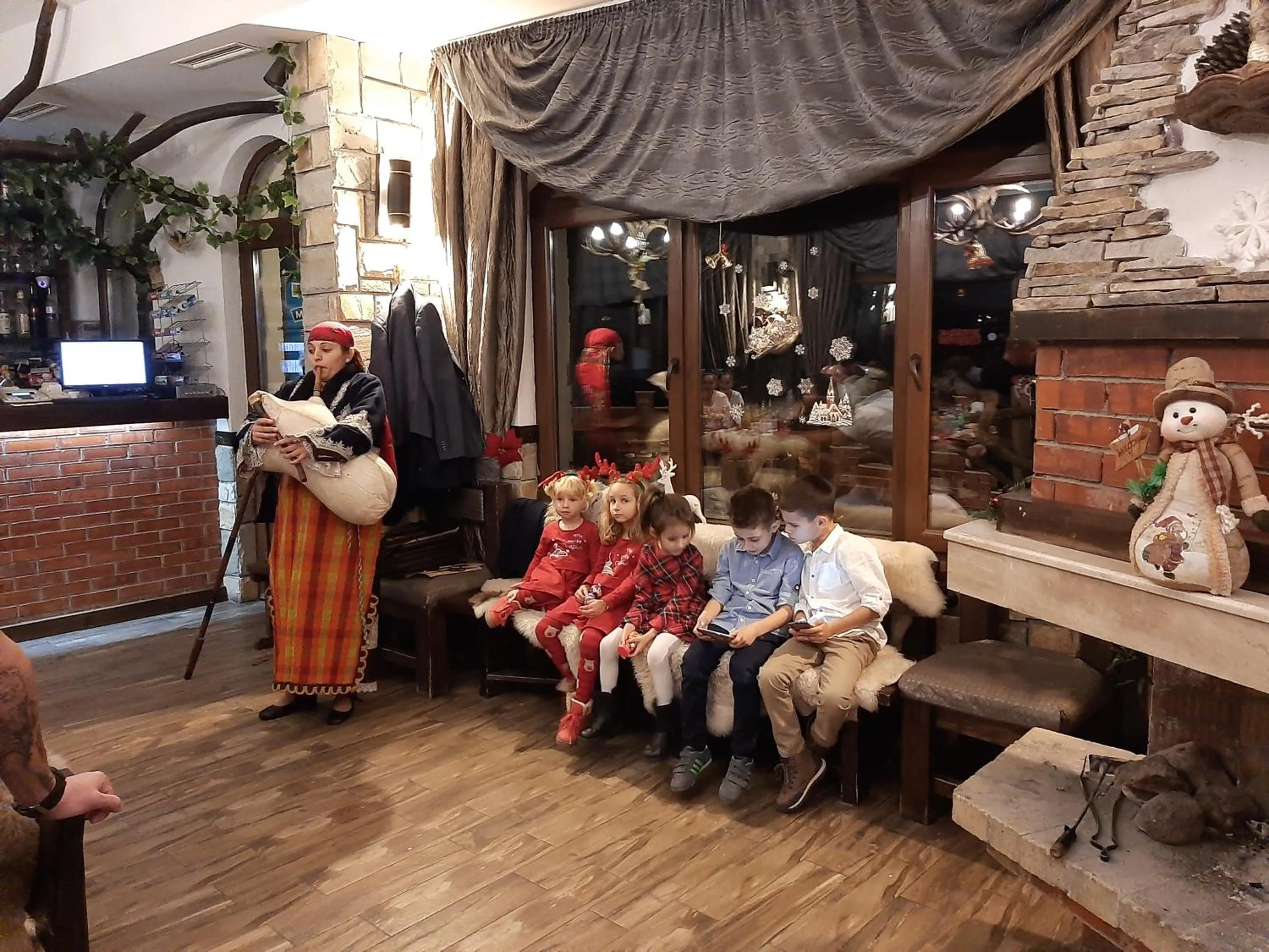 Dining area in Horlog Castle