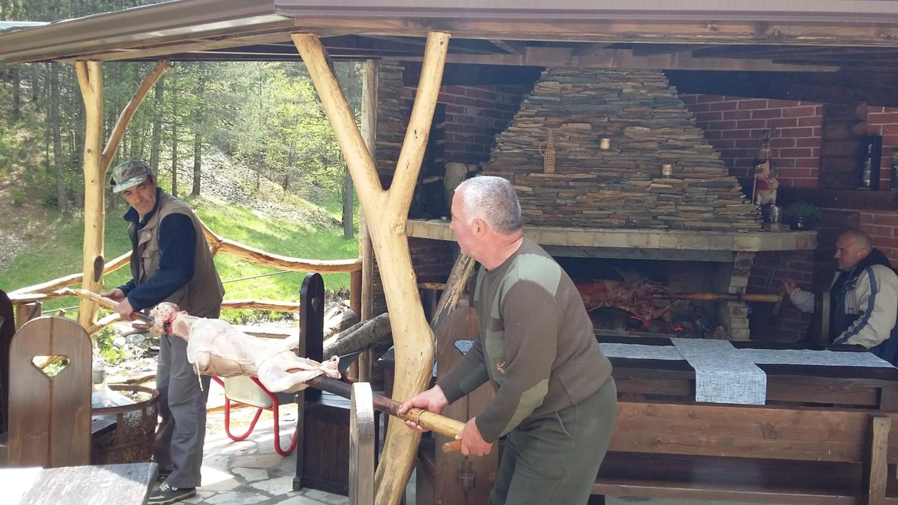 Restaurant/places to eat in Horlog Castle