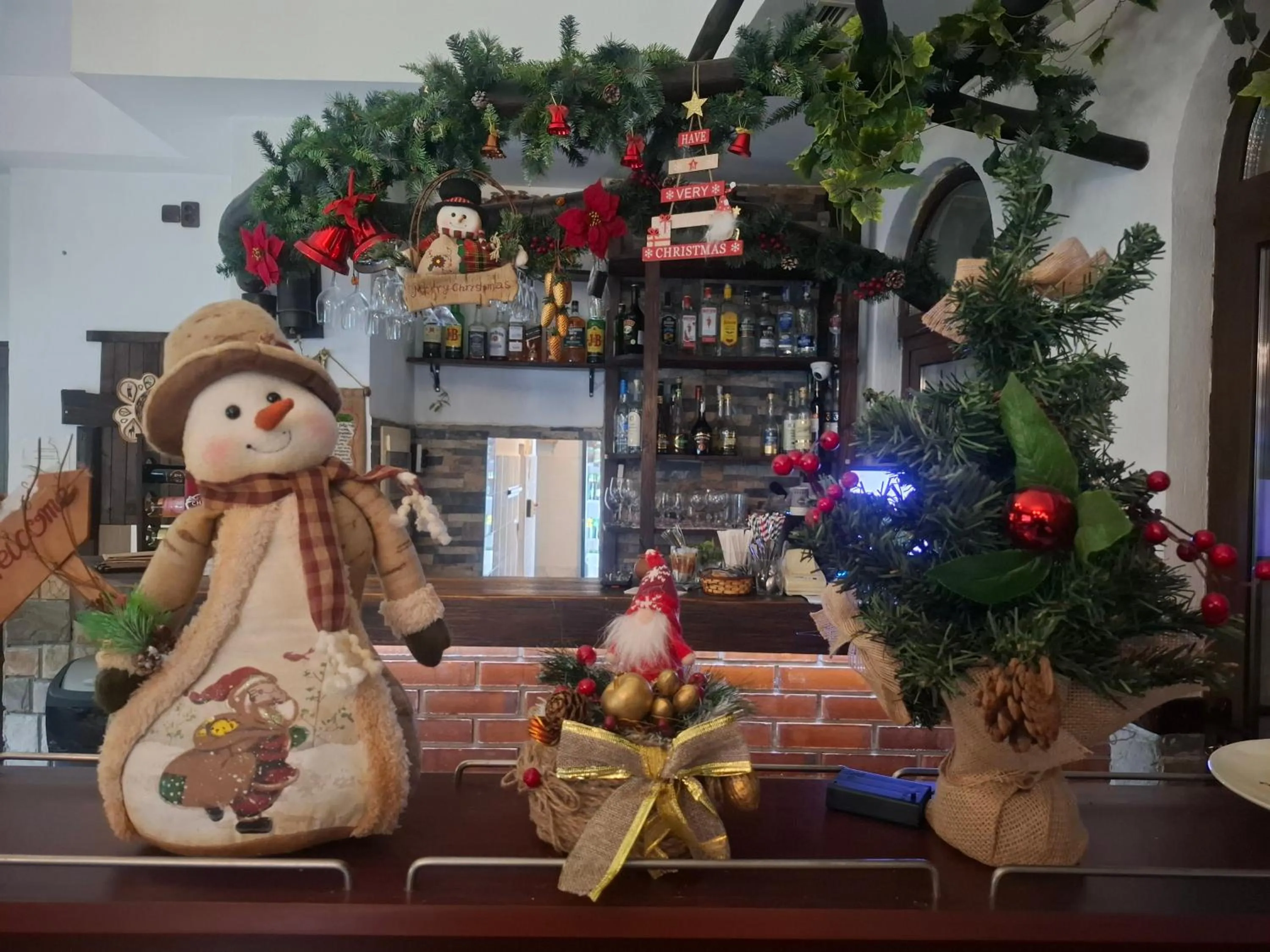 Restaurant/places to eat in Horlog Castle