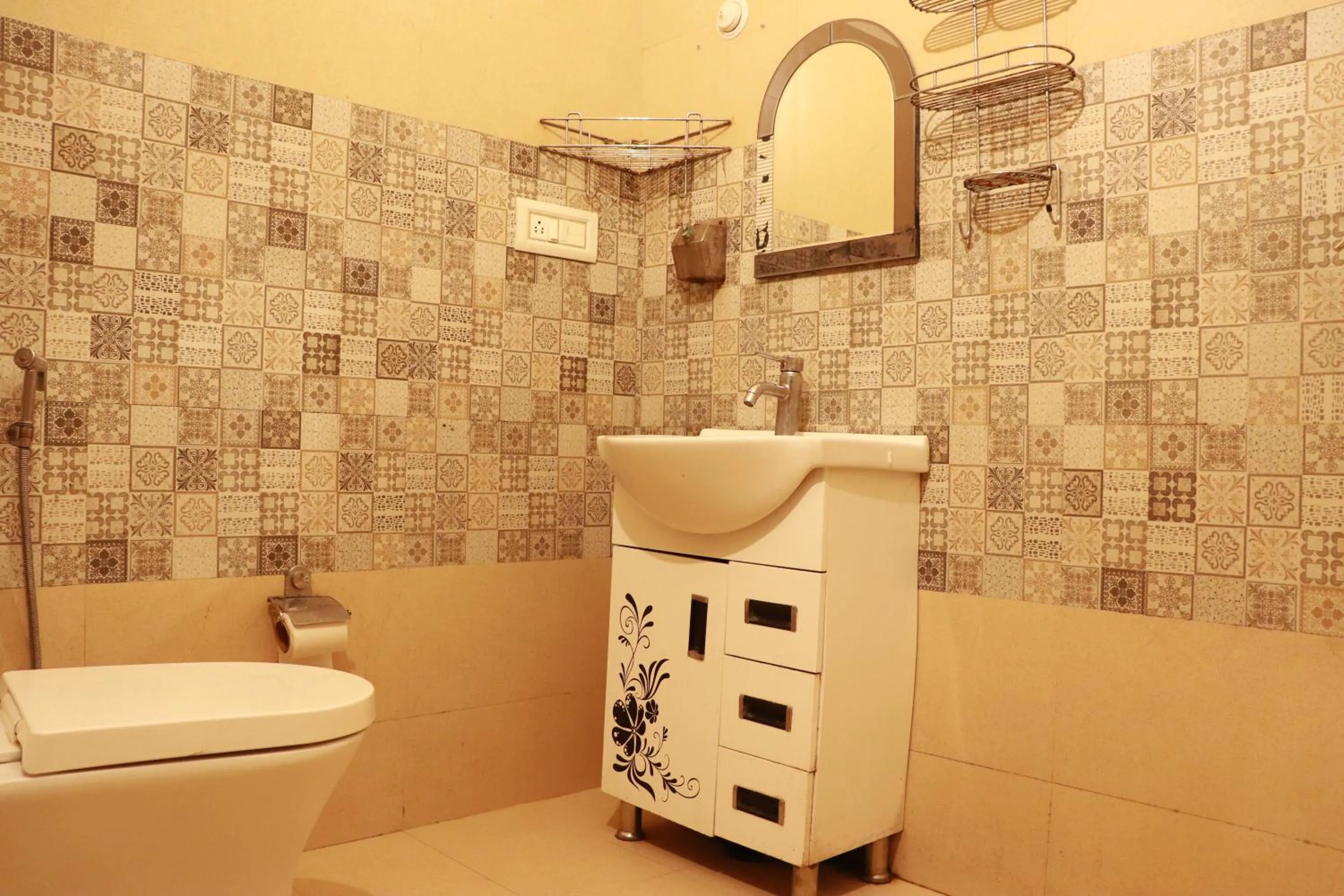 Property building in Shiv Shakti Hostel