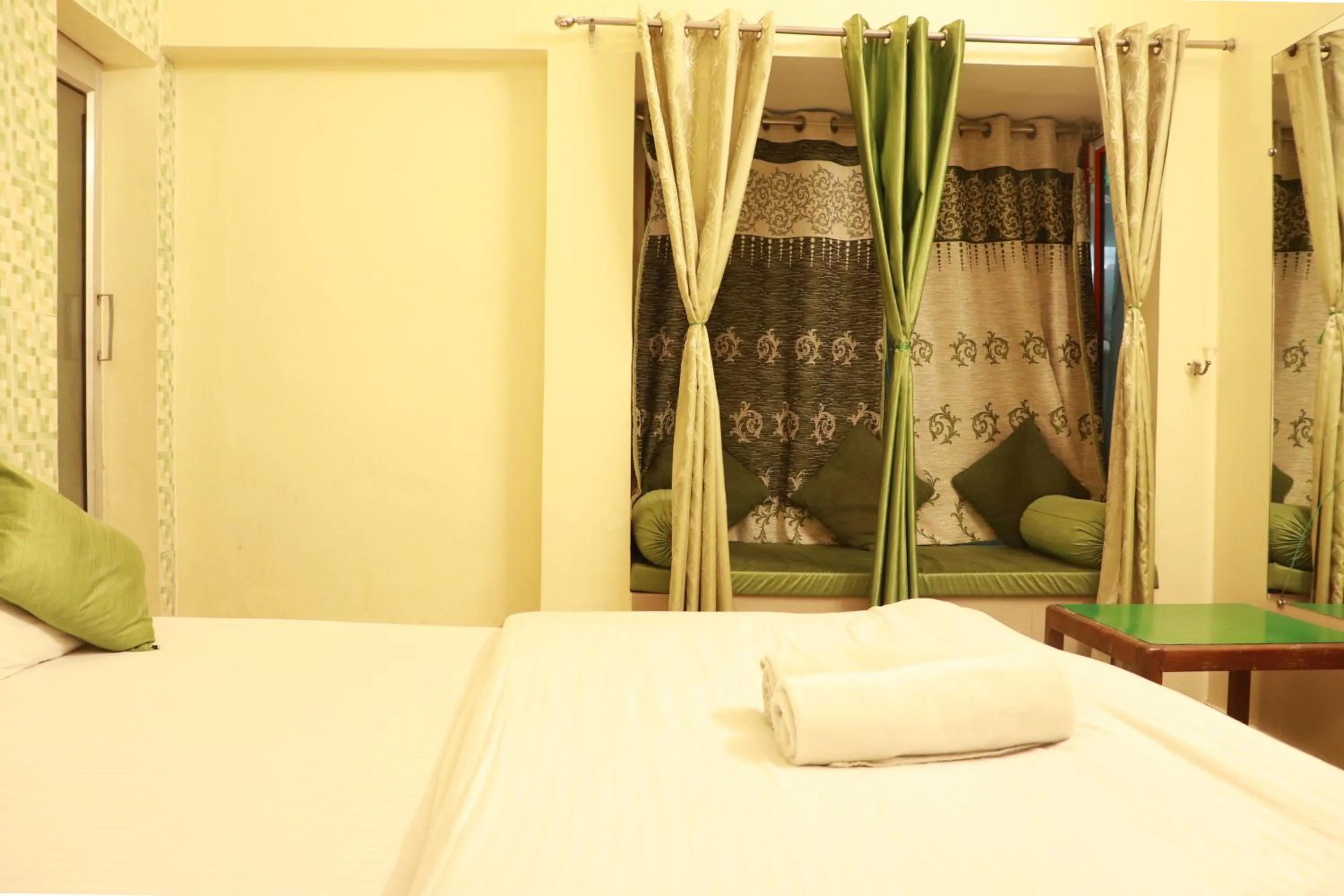 Bedroom, Bed in Shiv Shakti Hostel