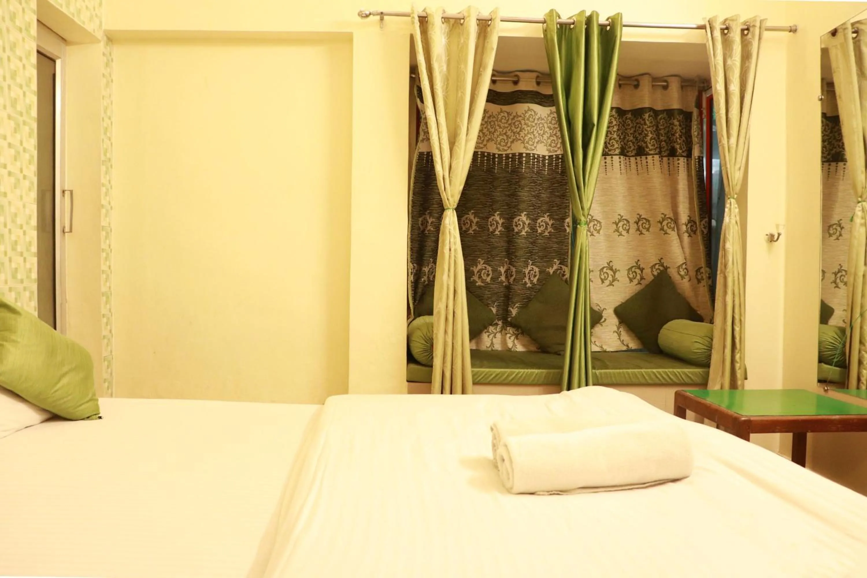 Bedroom, Bed in Shiv Shakti Hostel