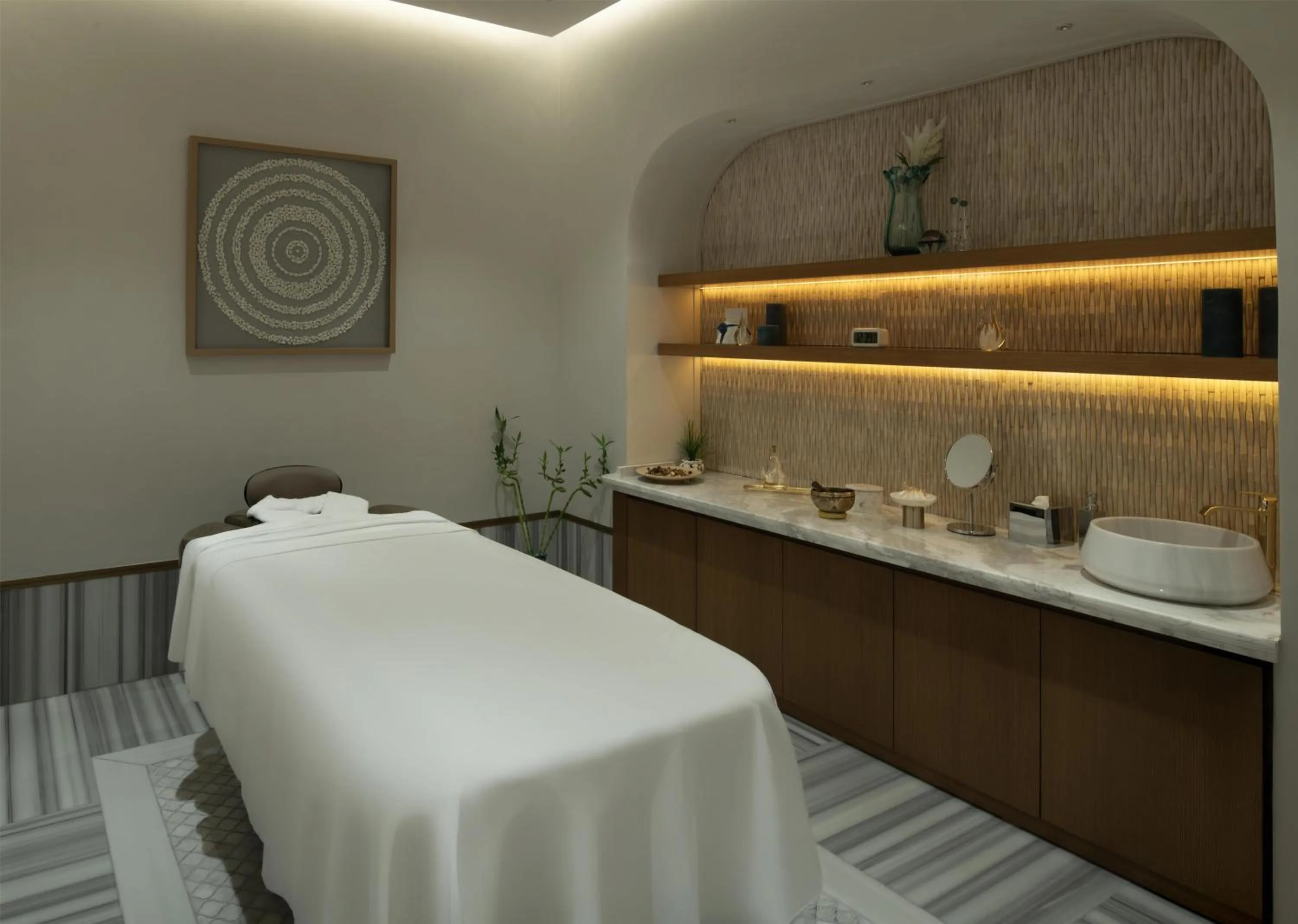 Sports in Altunizade Suites Istanbul, Curio Collection By Hilton