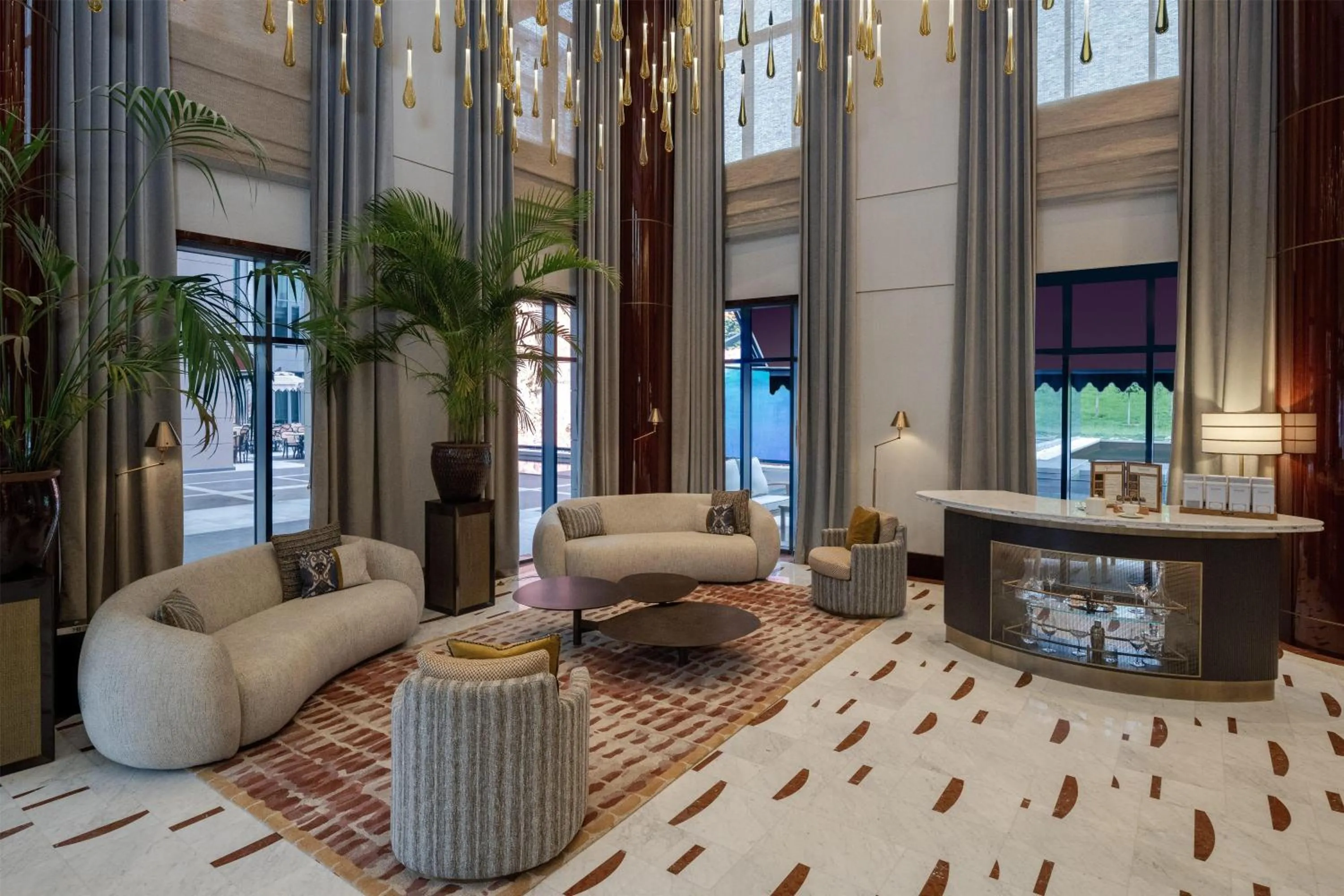 Lobby or reception in Altunizade Suites Istanbul, Curio Collection By Hilton