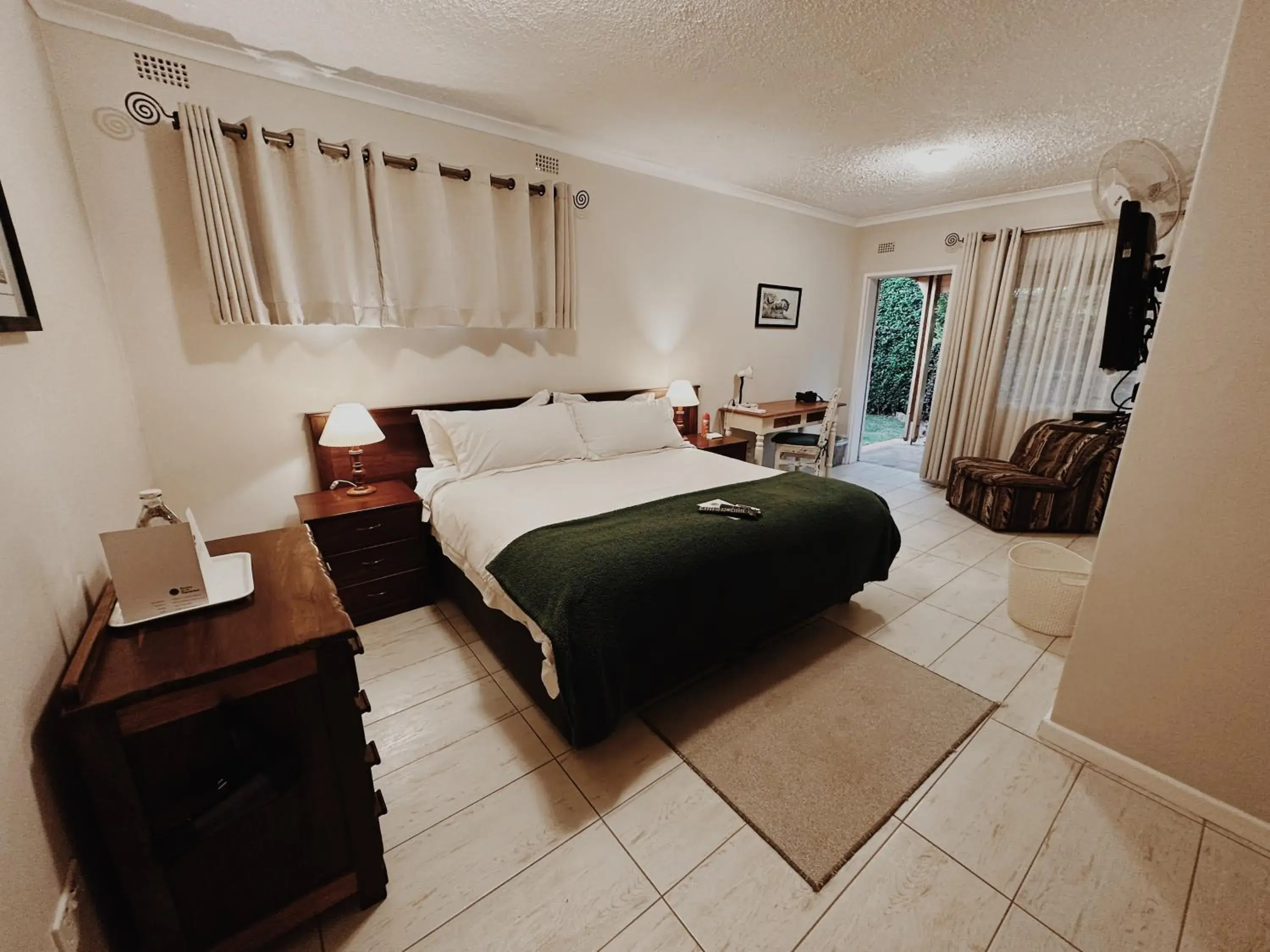 Double or Twin Room with Shower in Malcolm Lodge Double or Twin Room with Shower in Malcolm Lodge