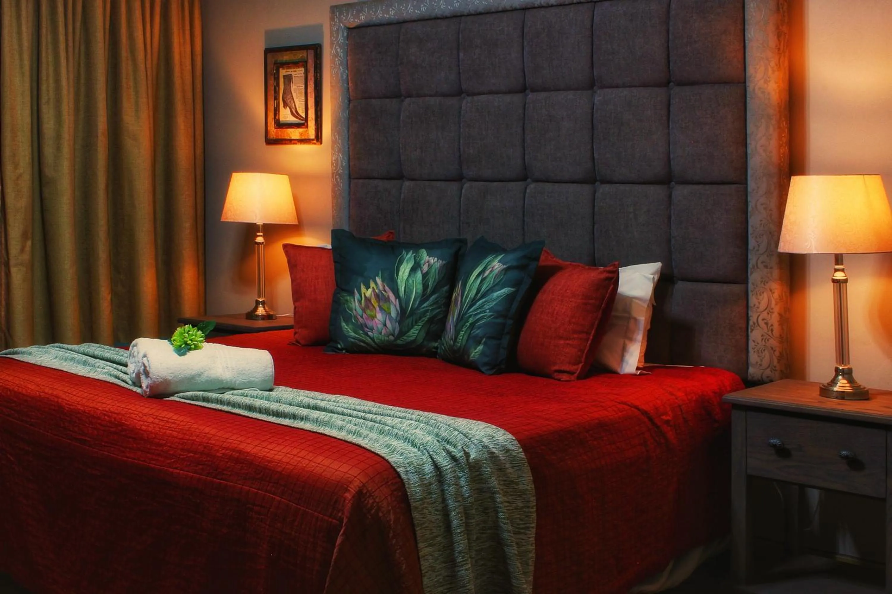 Bed in Clivia Lodge