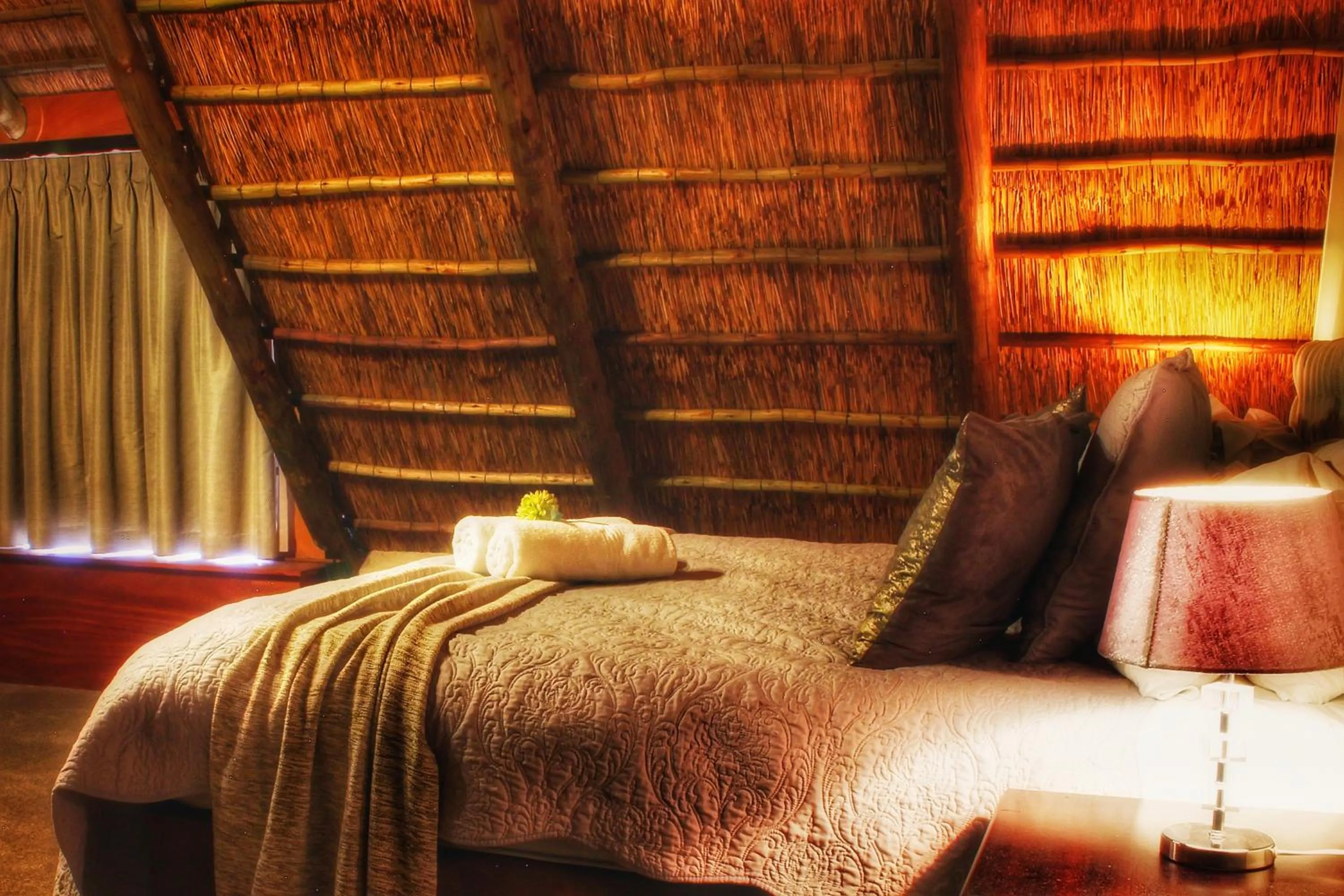 Bed in Clivia Lodge
