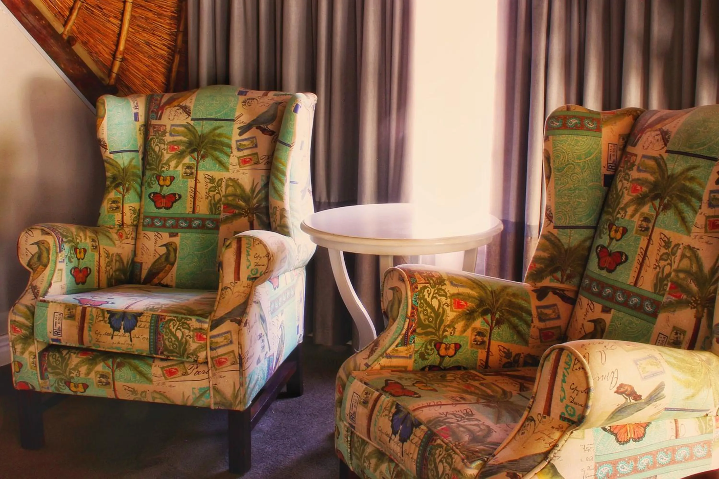 Living room in Clivia Lodge