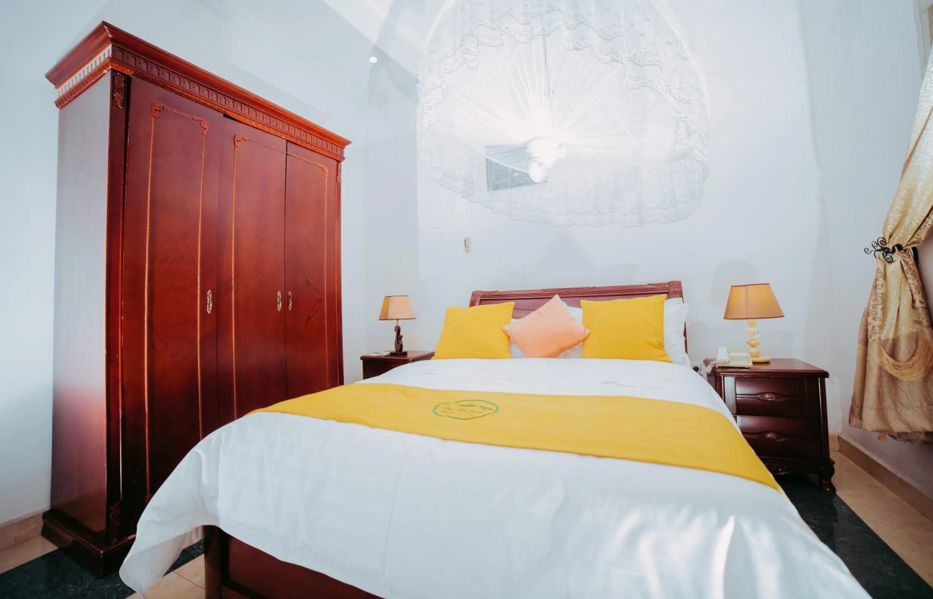 Bed in City Hill Hotel