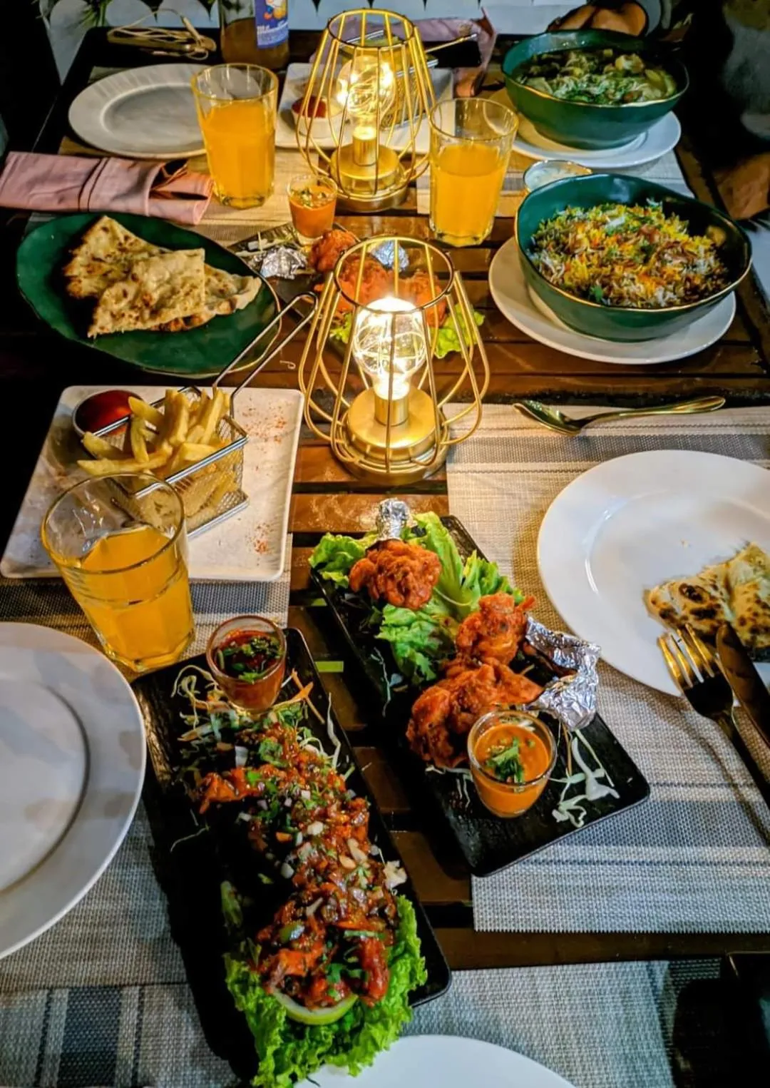 Food and drinks in Central Hotel Tana