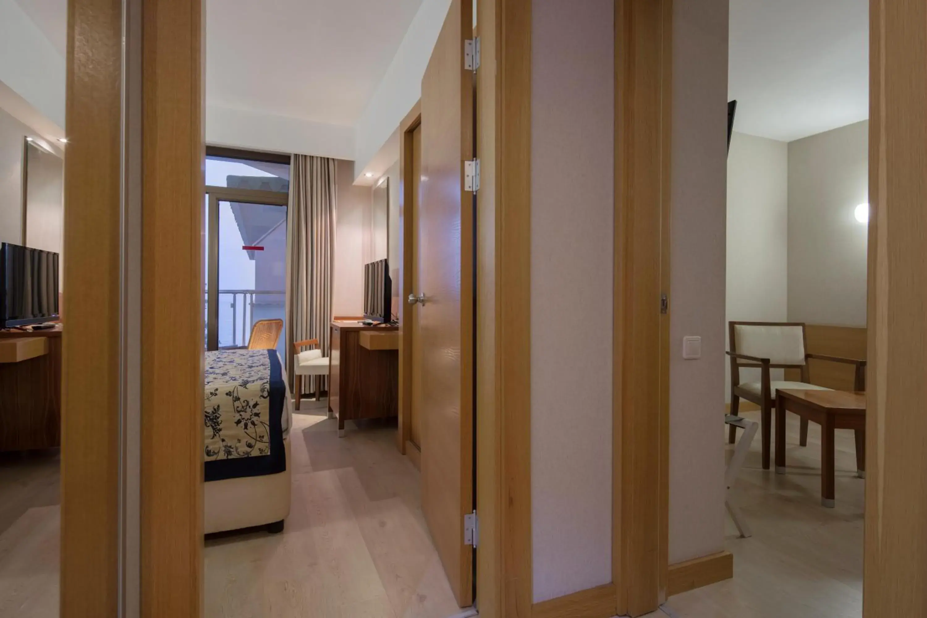 Suite with Garden View in Trendy Side Beach Adults Only Suite with Garden View in Trendy Side Beach Adults Only