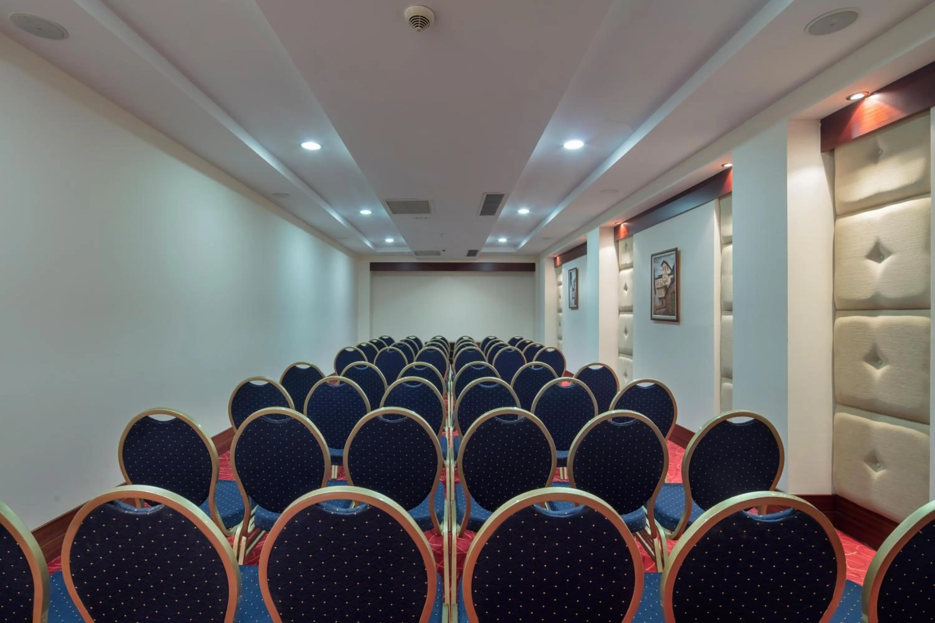 Meeting/conference room in Trendy Side Beach Adults Only
