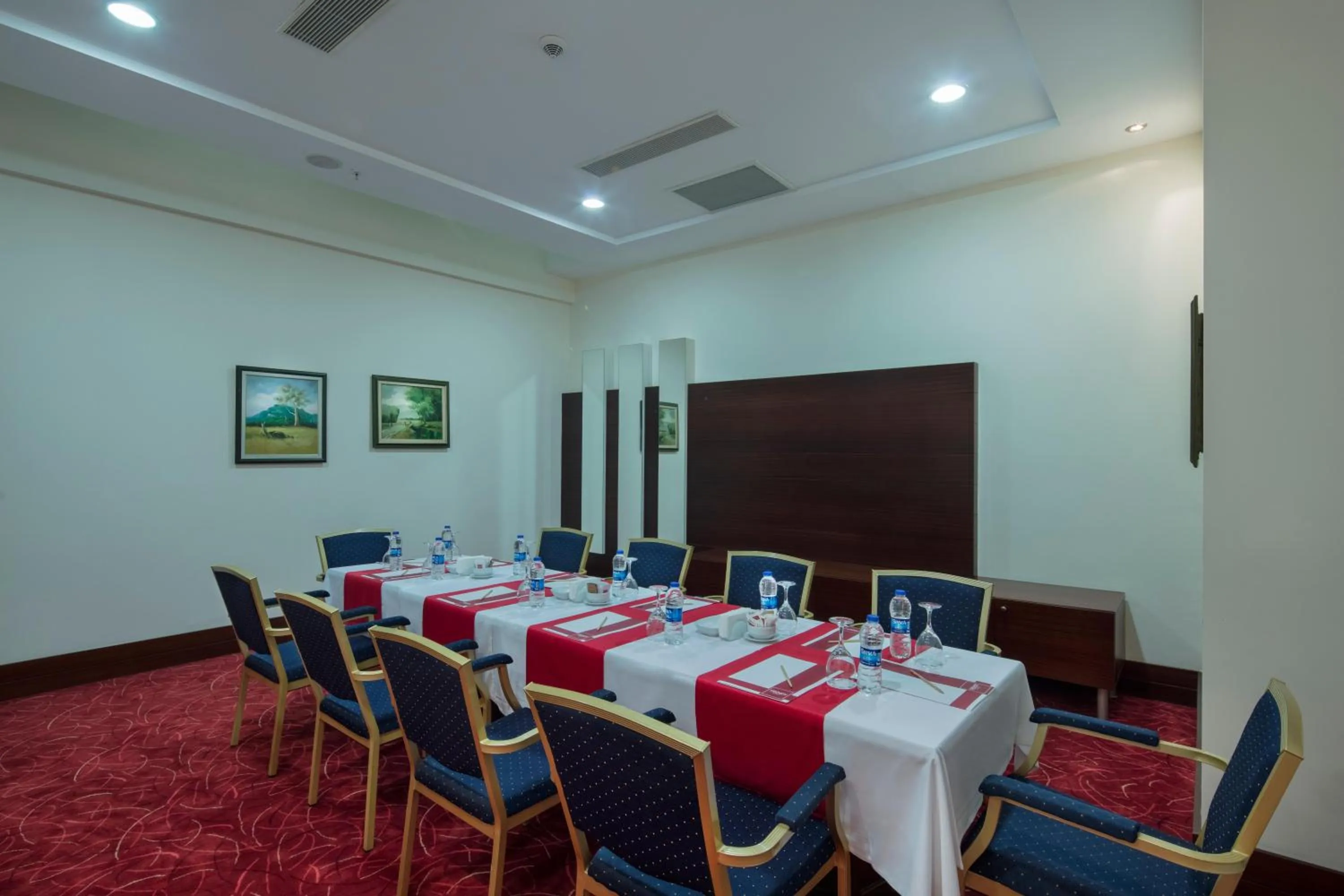 Meeting/conference room in Trendy Side Beach Adults Only