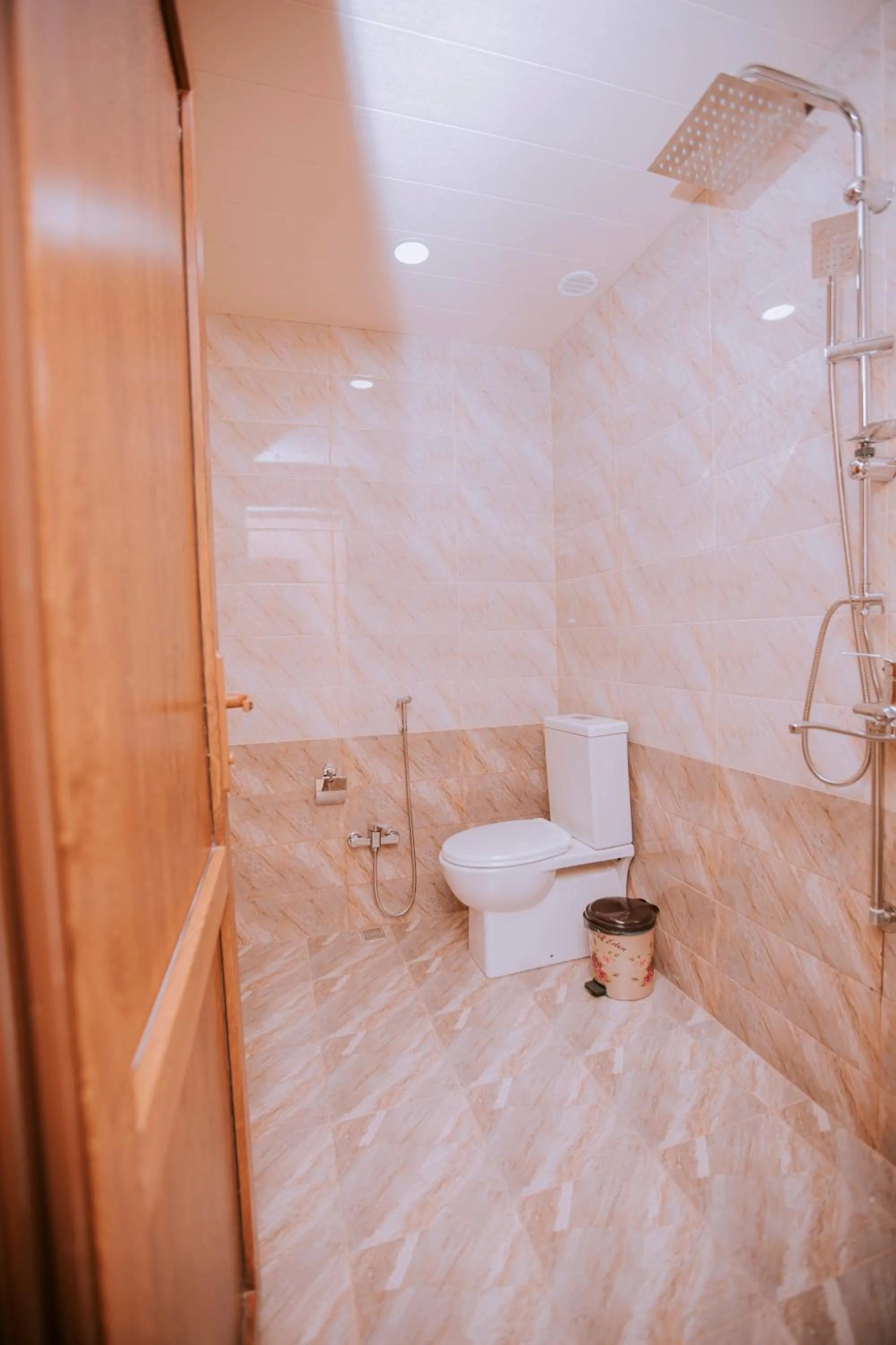 Toilet in Sabah hotel Buzovna Baku