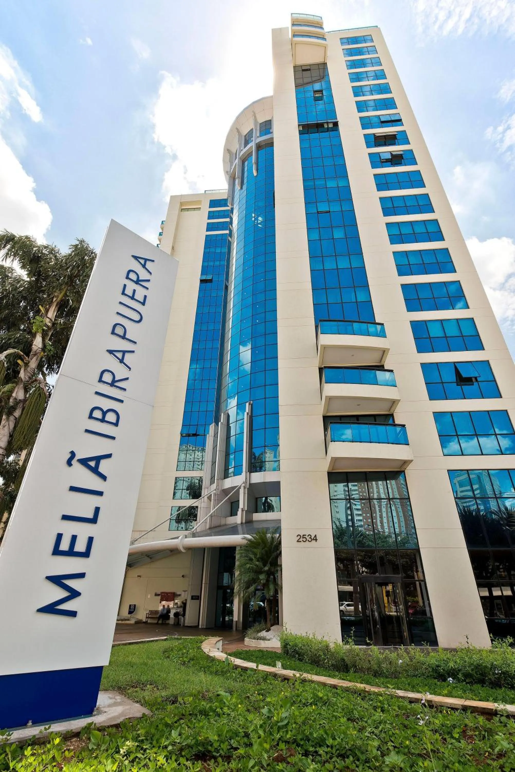 Property building in Meliá Ibirapuera