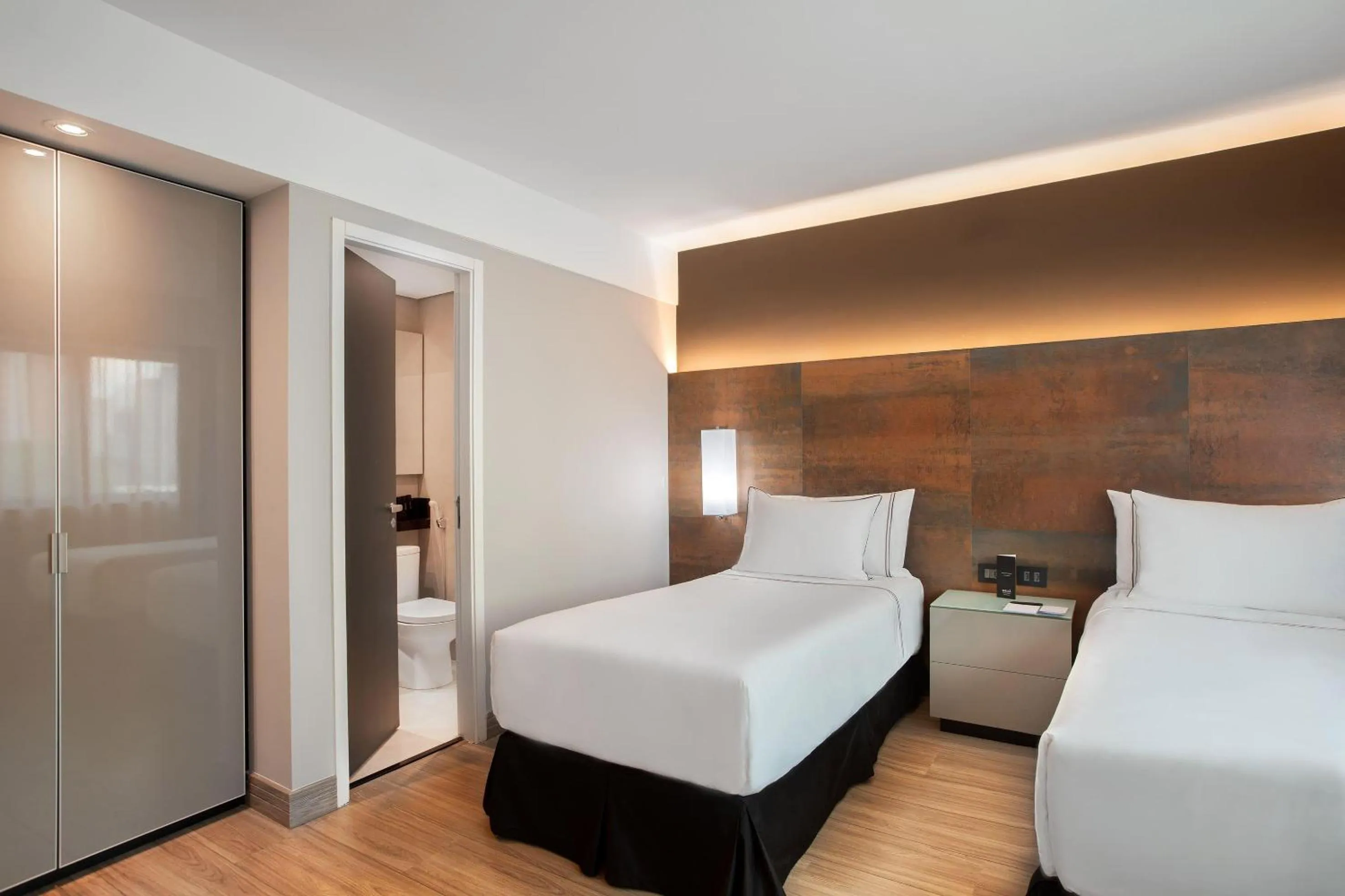 Bedroom, Bed in Meliá Ibirapuera