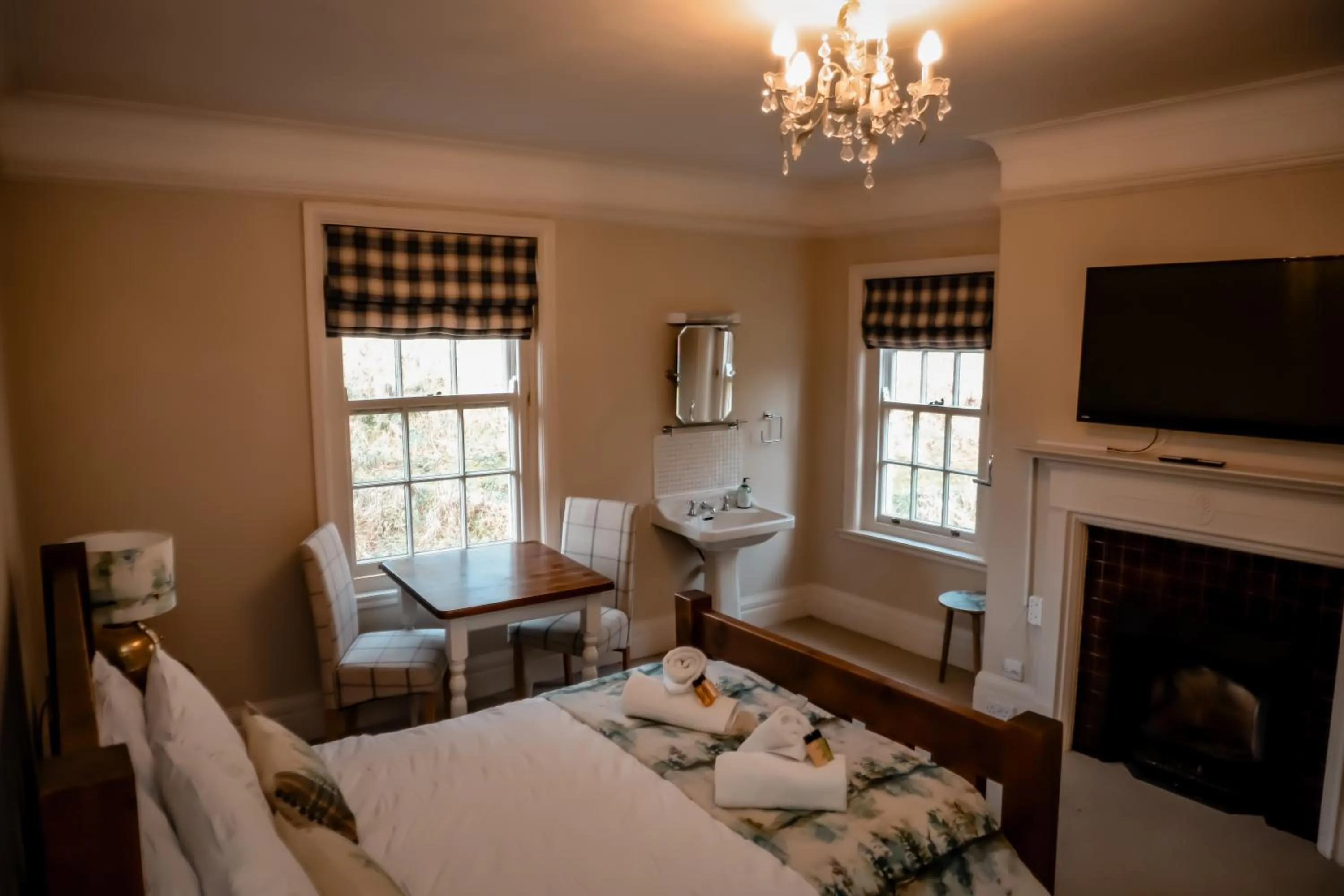 Bed in Gallows Hill