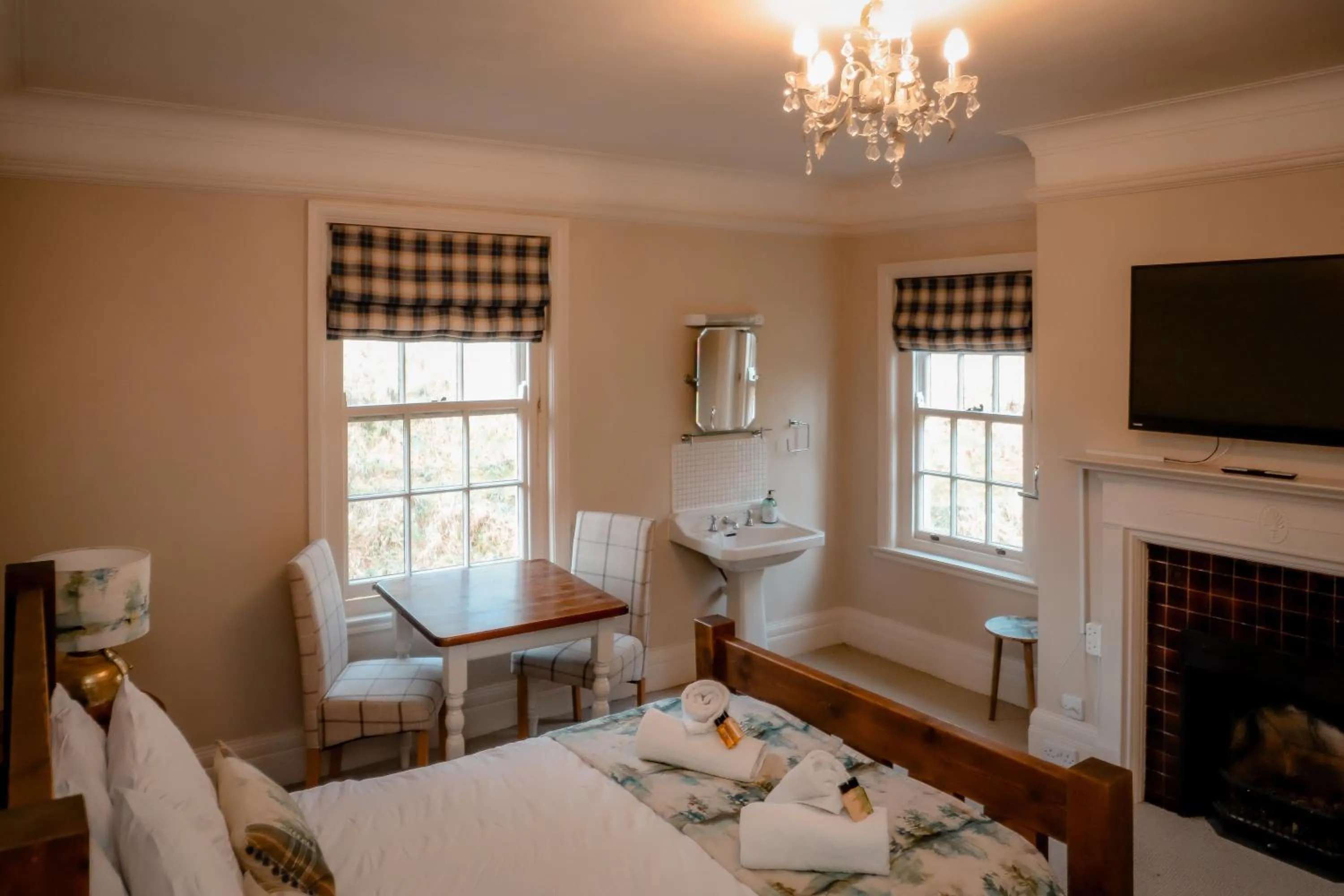 Bed in Gallows Hill