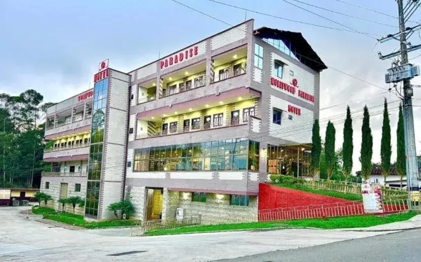 Hotel Hollywood Paradise ZF Hotel Hollywood Paradise ZF