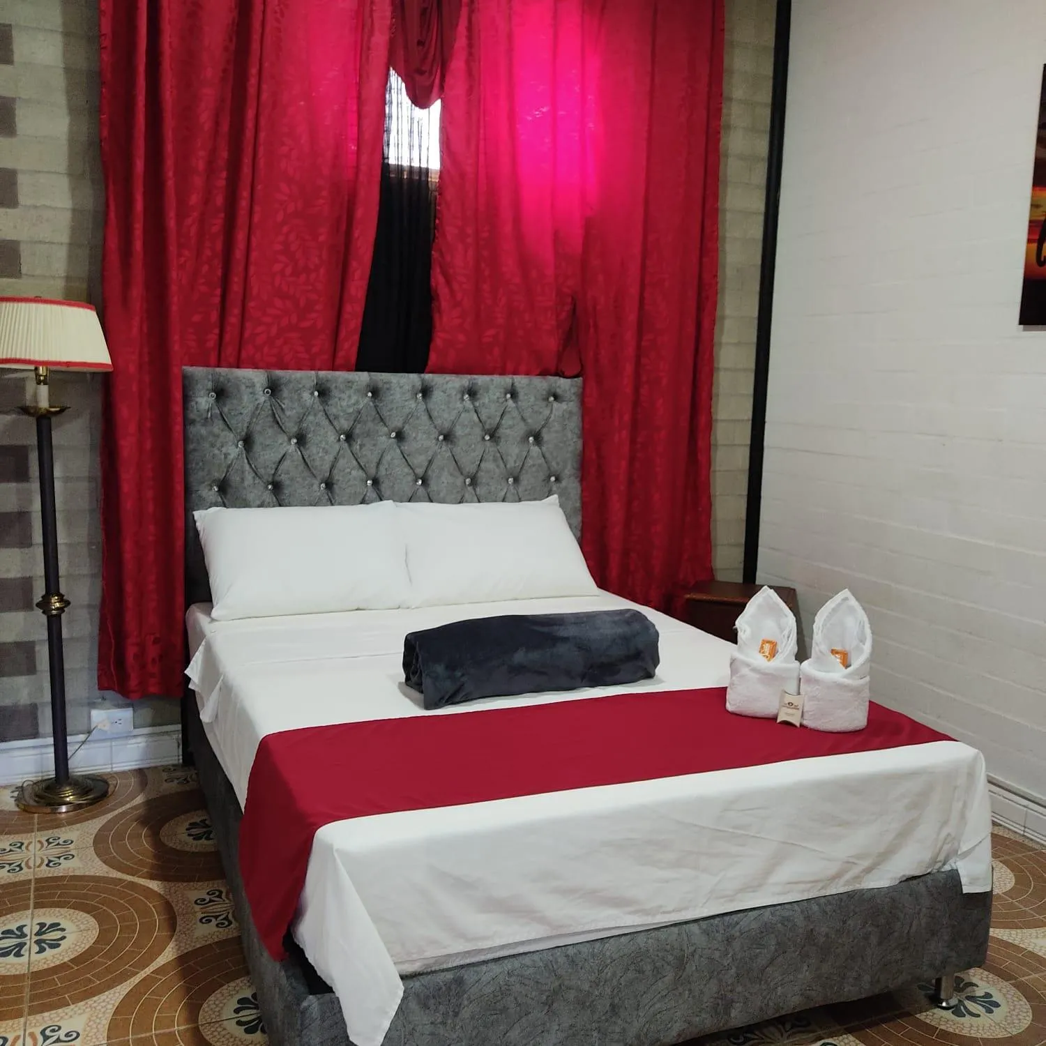 Hotel Hollywood Paradise ZF