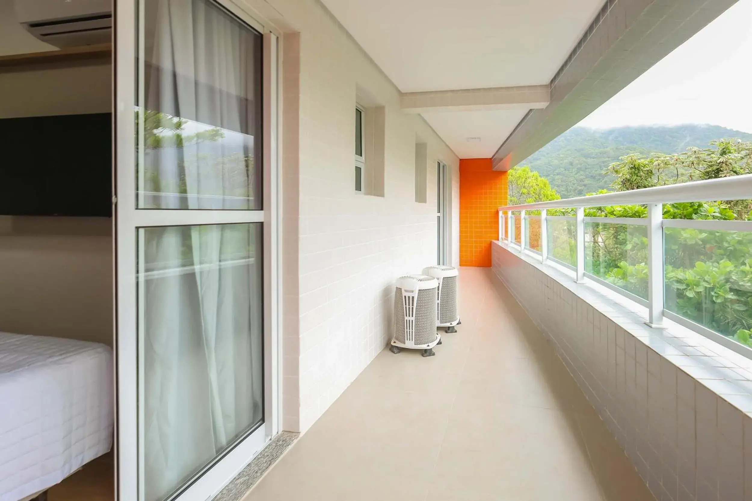 Deluxe Twin Room with Sea View in Tri Hotel Praia Grande Deluxe Twin Room with Sea View in Tri Hotel Praia Grande