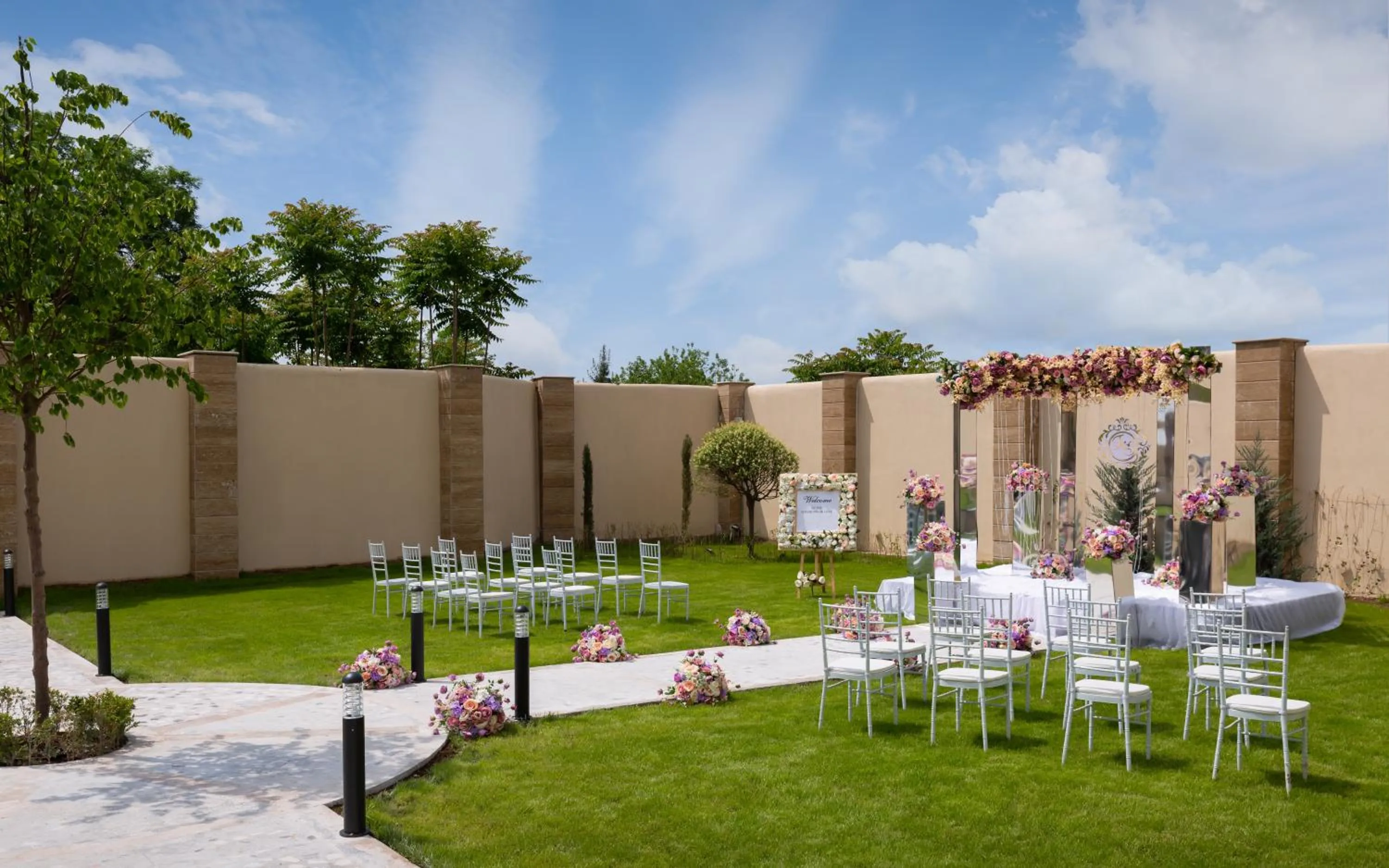 Garden in Hilton Dushanbe