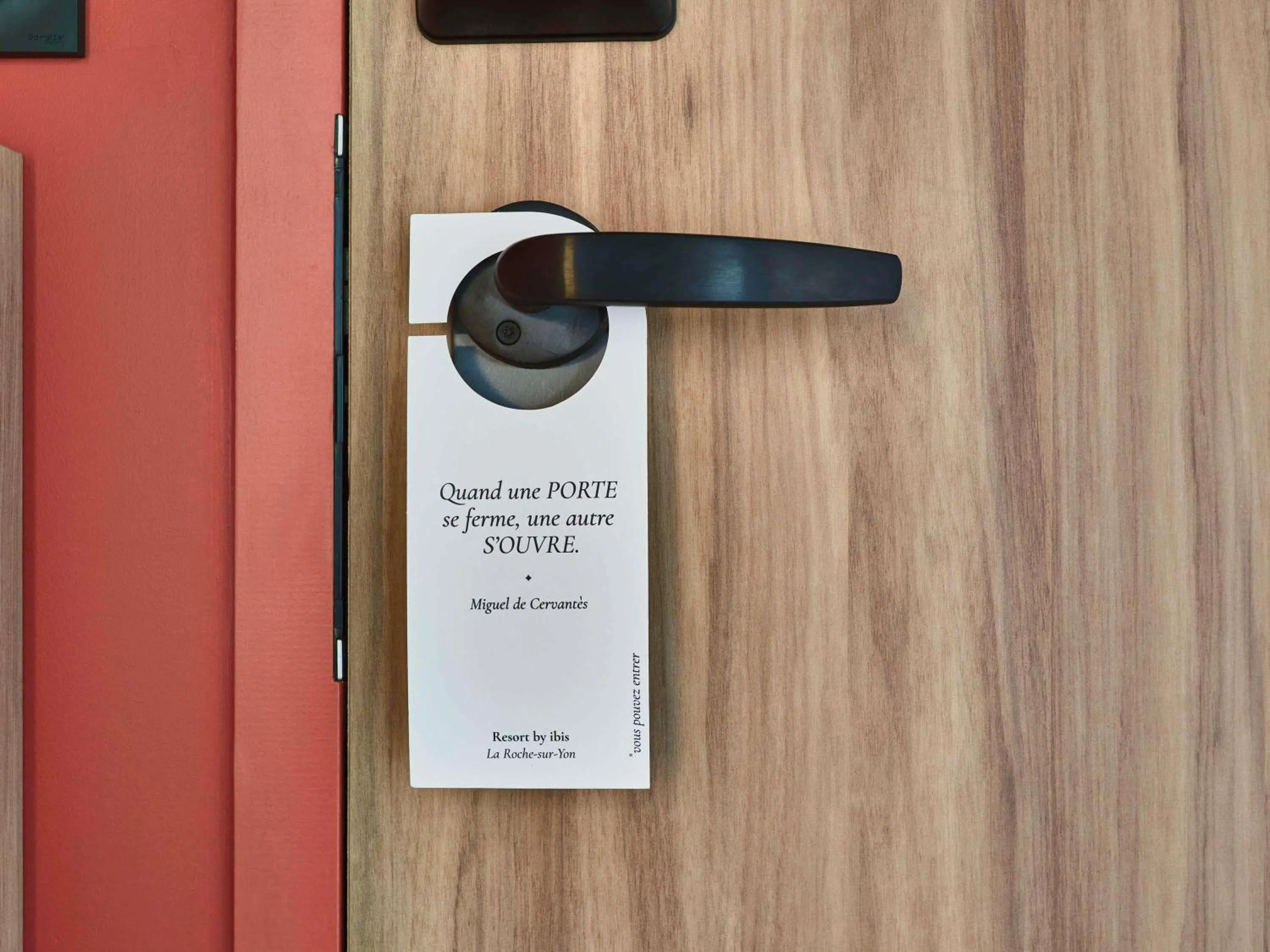 Bedroom in ibis Styles La Roche-sur-Yon