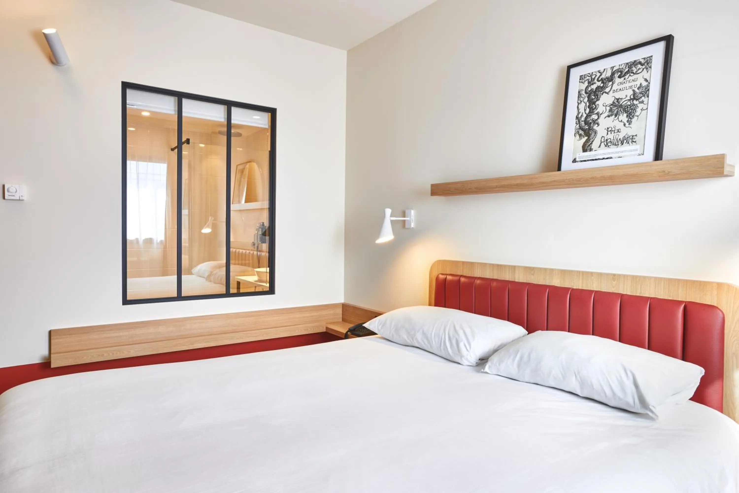 Bed in ibis Styles La Roche-sur-Yon