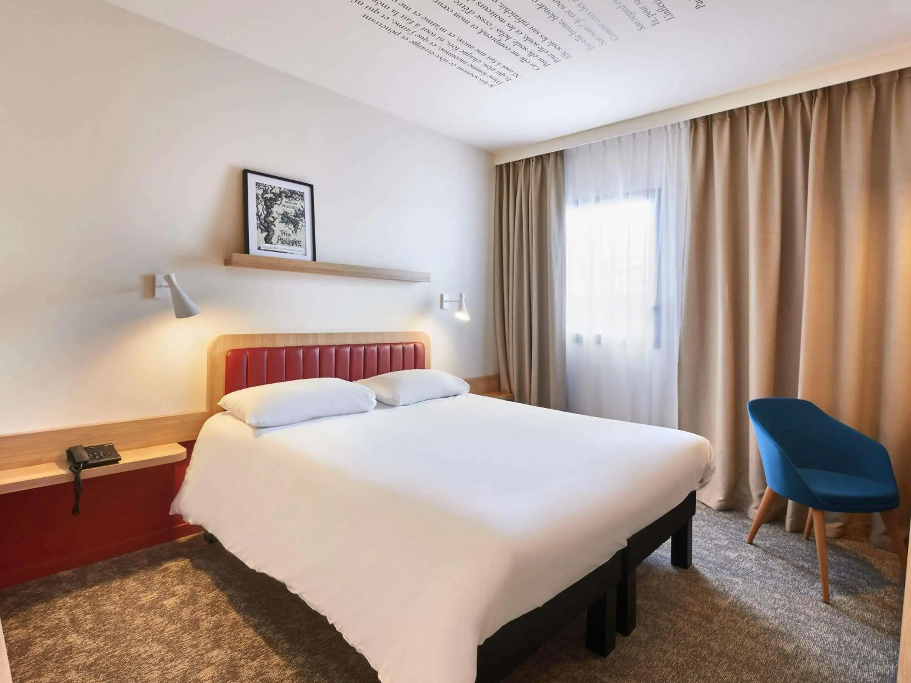 Property building, Bed in ibis Styles La Roche-sur-Yon Property building, Bed in ibis Styles La Roche-sur-Yon