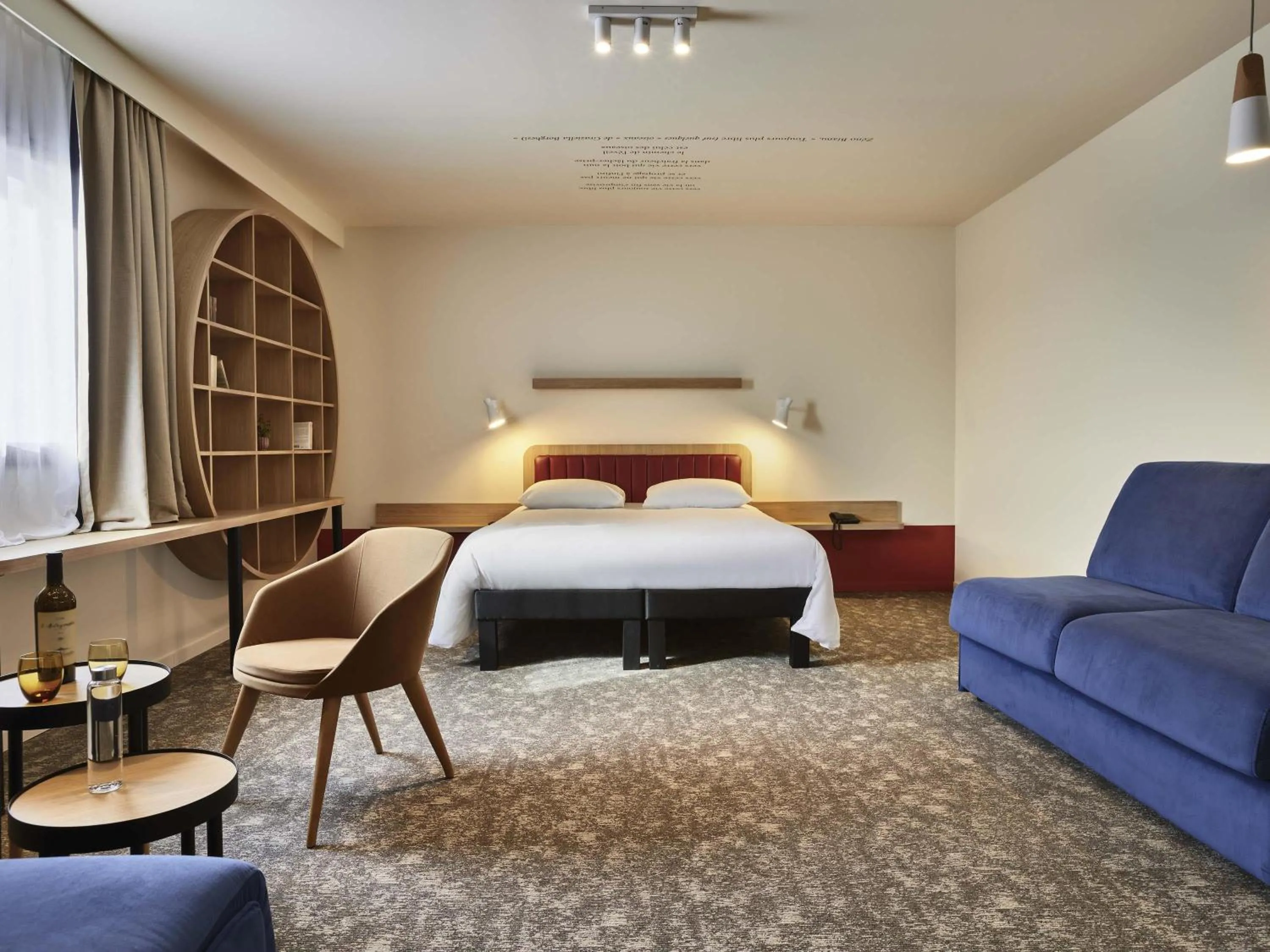 Bedroom, Bed in ibis Styles La Roche-sur-Yon