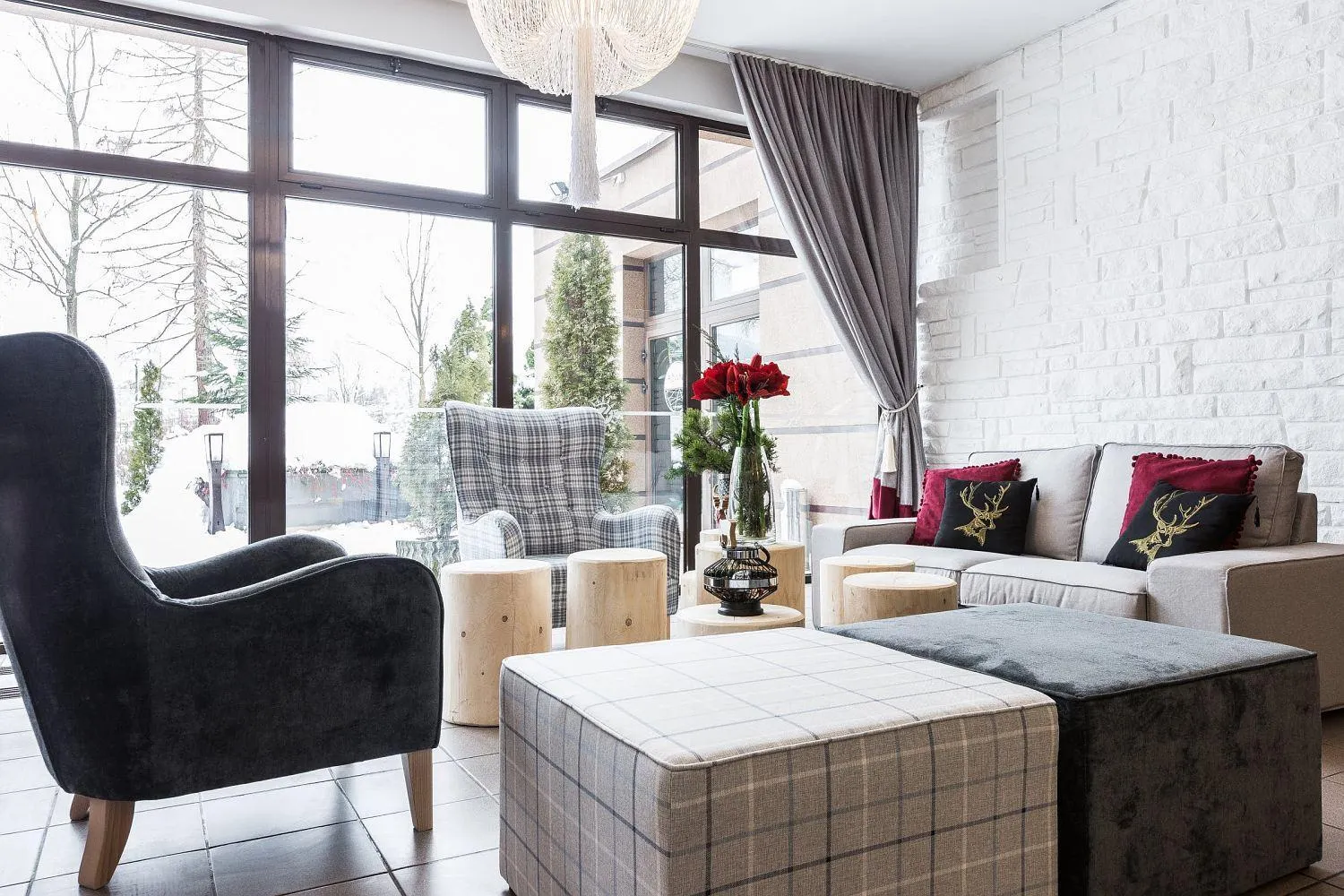 Lobby or reception in Hotel Helios 300m od Krupówek nowy BASEN od 12 lipca