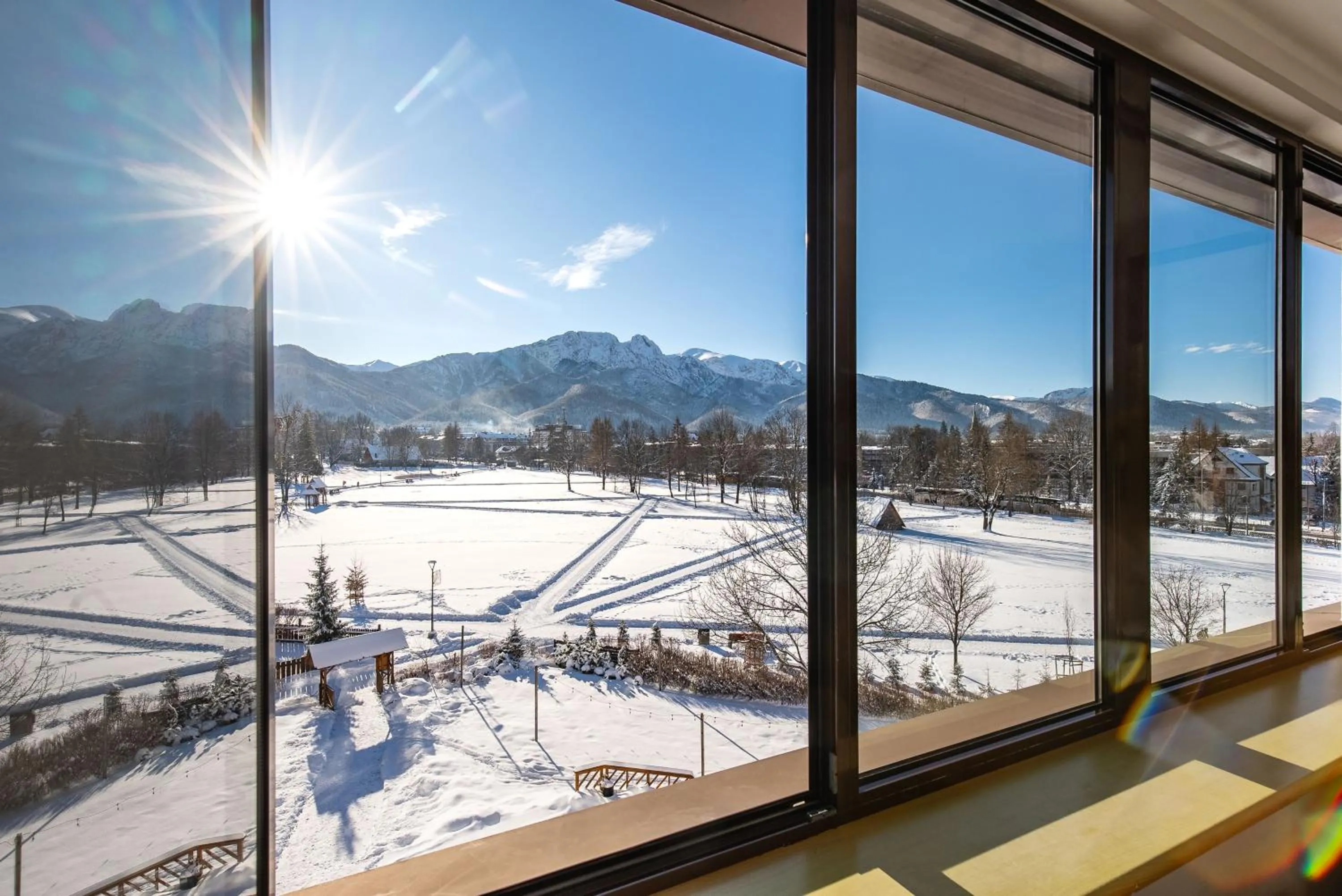 Hotel Helios 300m od Krupówek nowy BASEN od 12 lipca