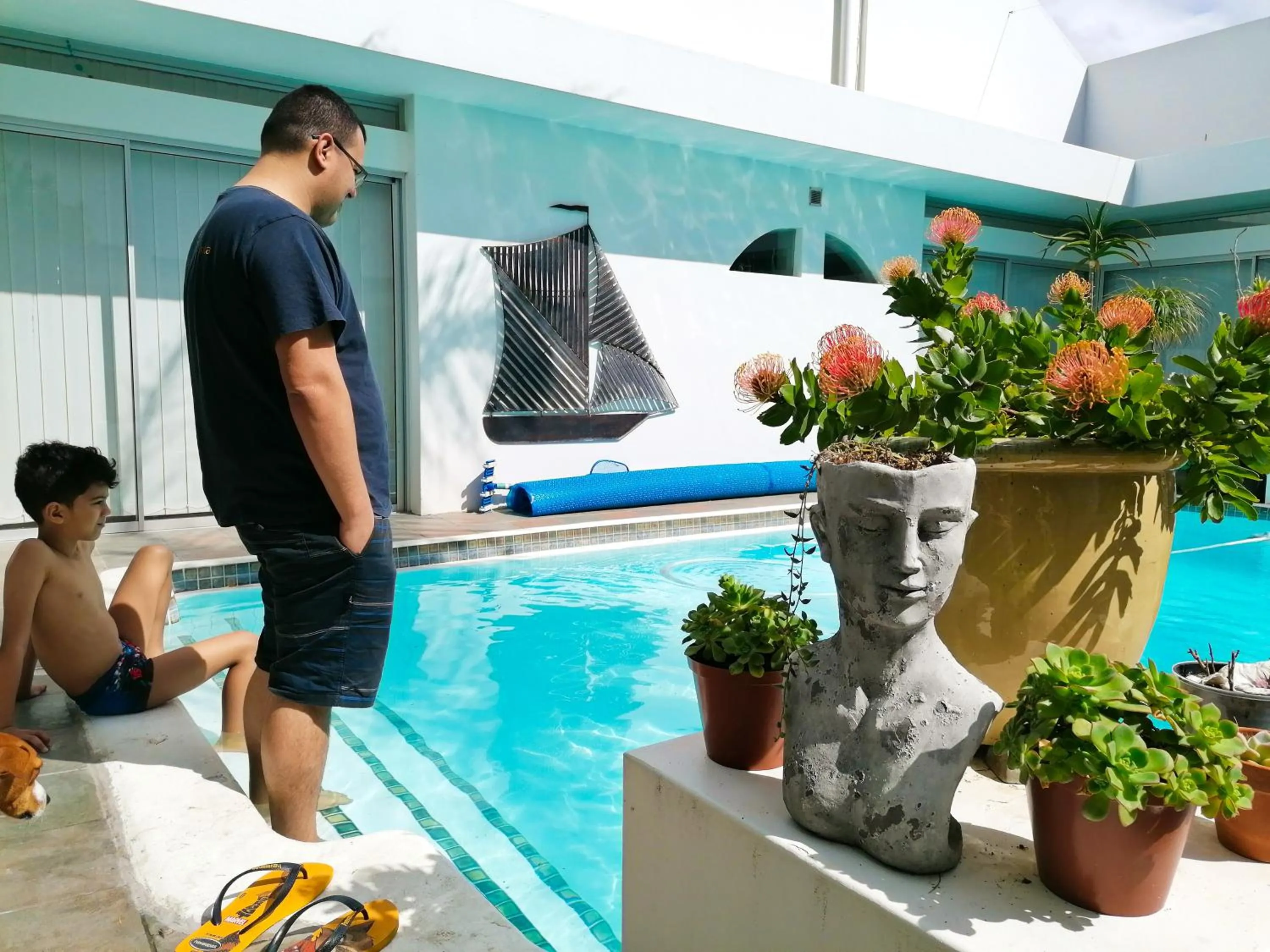 Swimming pool in Admiralty Bed & Breakfast