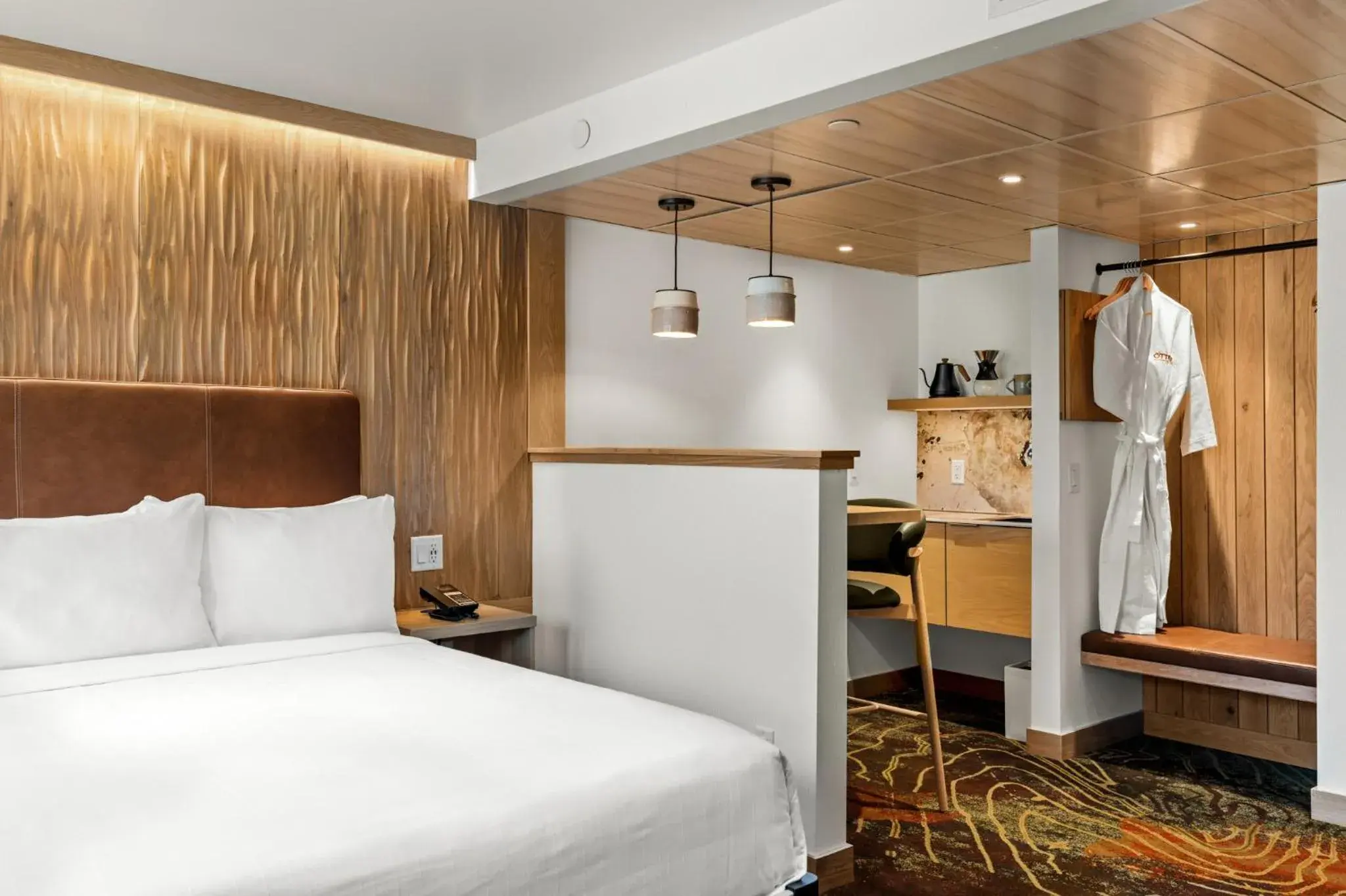 Bedroom, Bed in Otter Hotel Bedroom, Bed in Otter Hotel